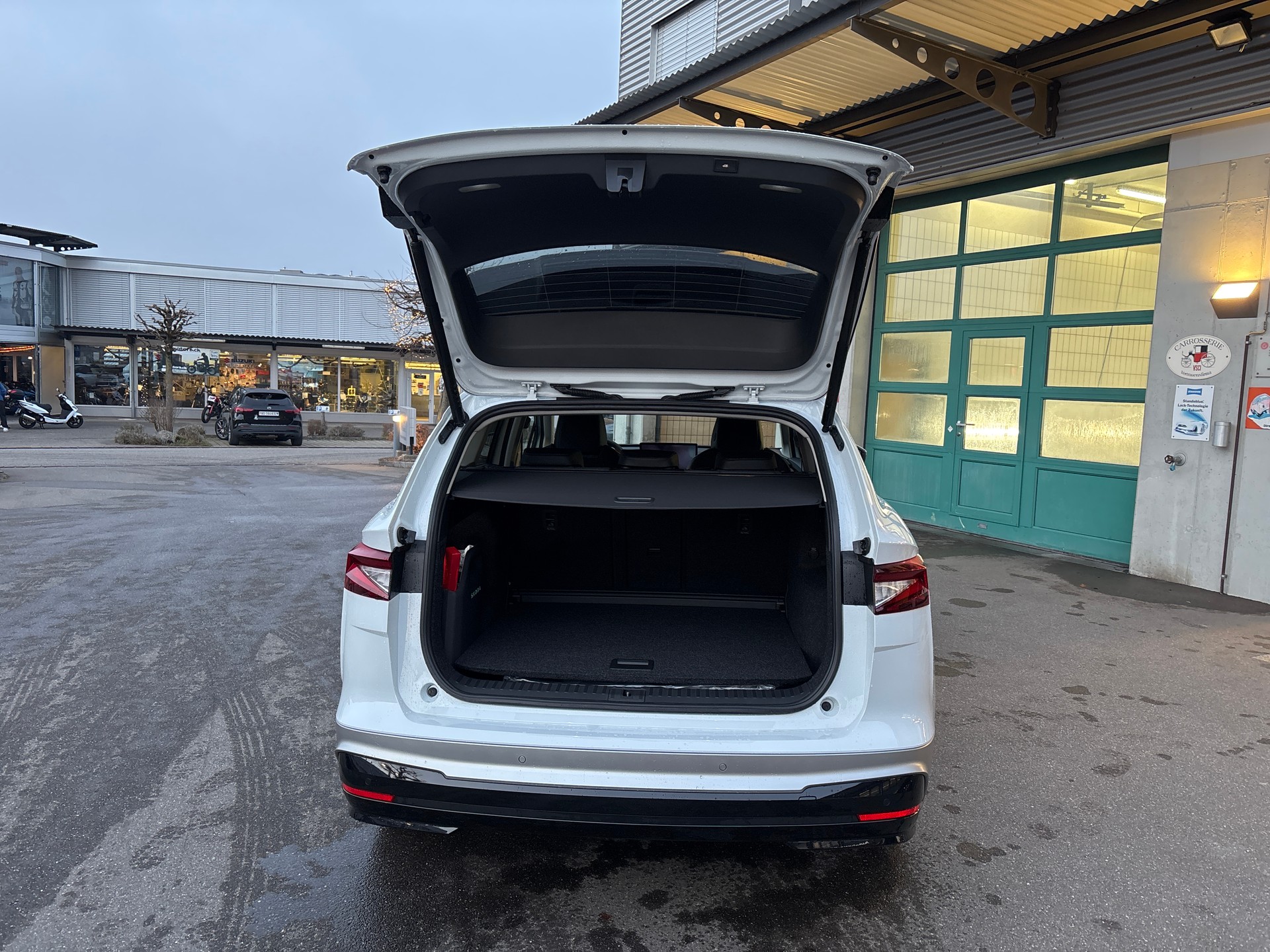 SKODA Enyaq 85x 4x4-image-16