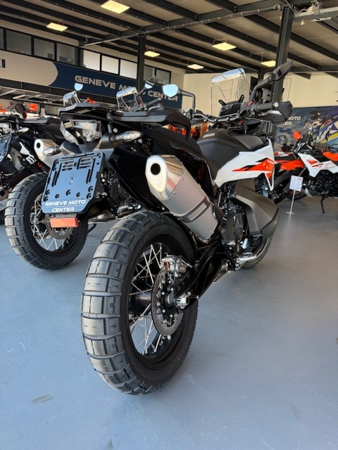KTM 790 Adventure 2026-image-2
