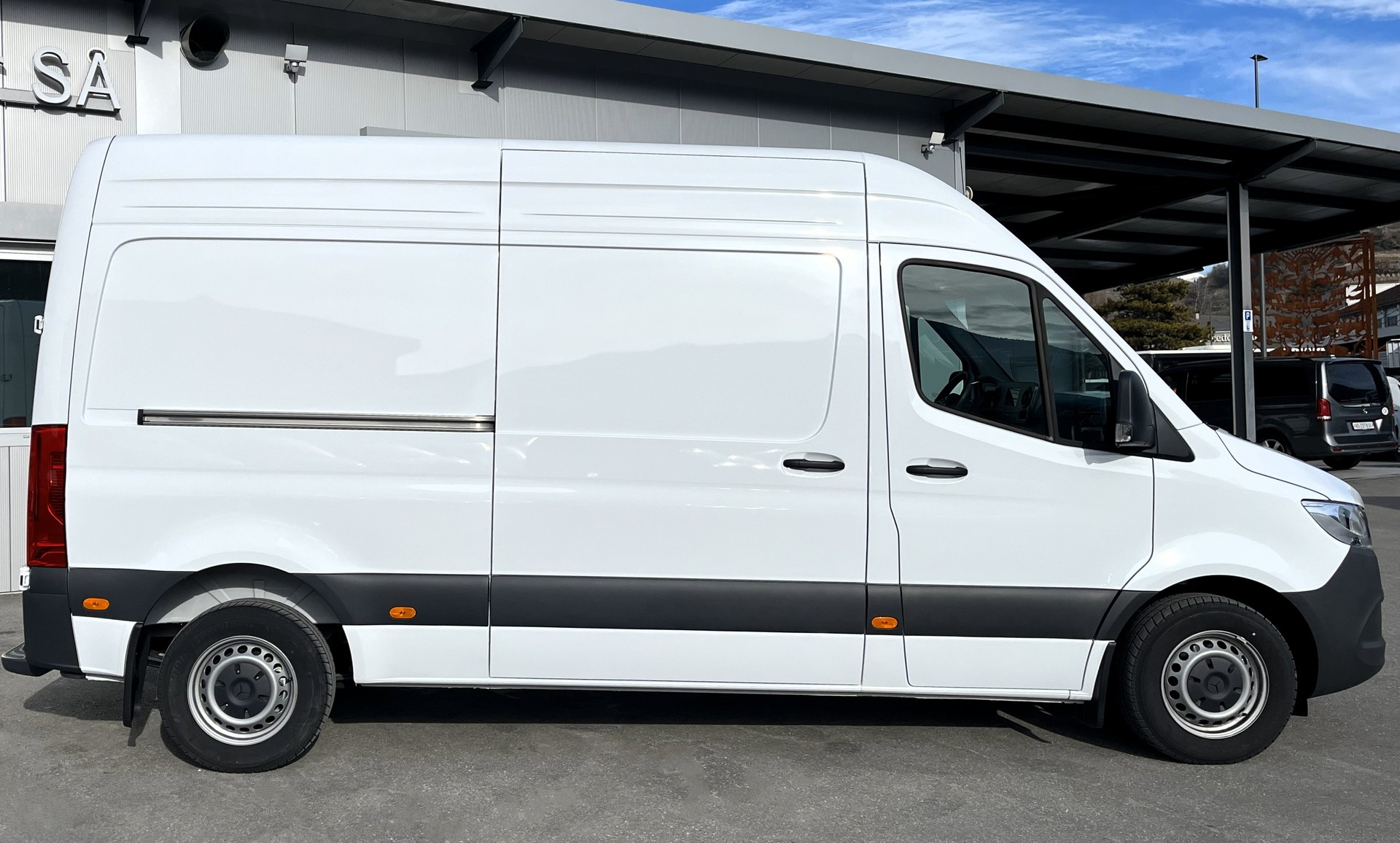 MERCEDES-BENZ Sprinter 315 CDI Standard FWD-image-4
