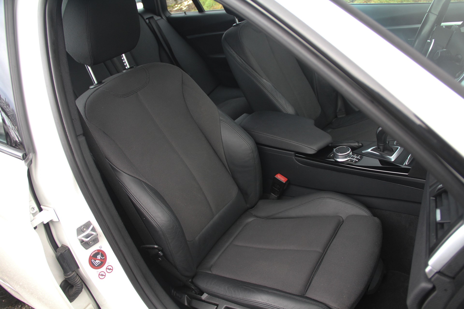 BMW 320i xDrive Touring Edition Sport Line Steptronic (B48 Motor) 🇩🇪 ⭐⭐⭐⭐⭐-image-9