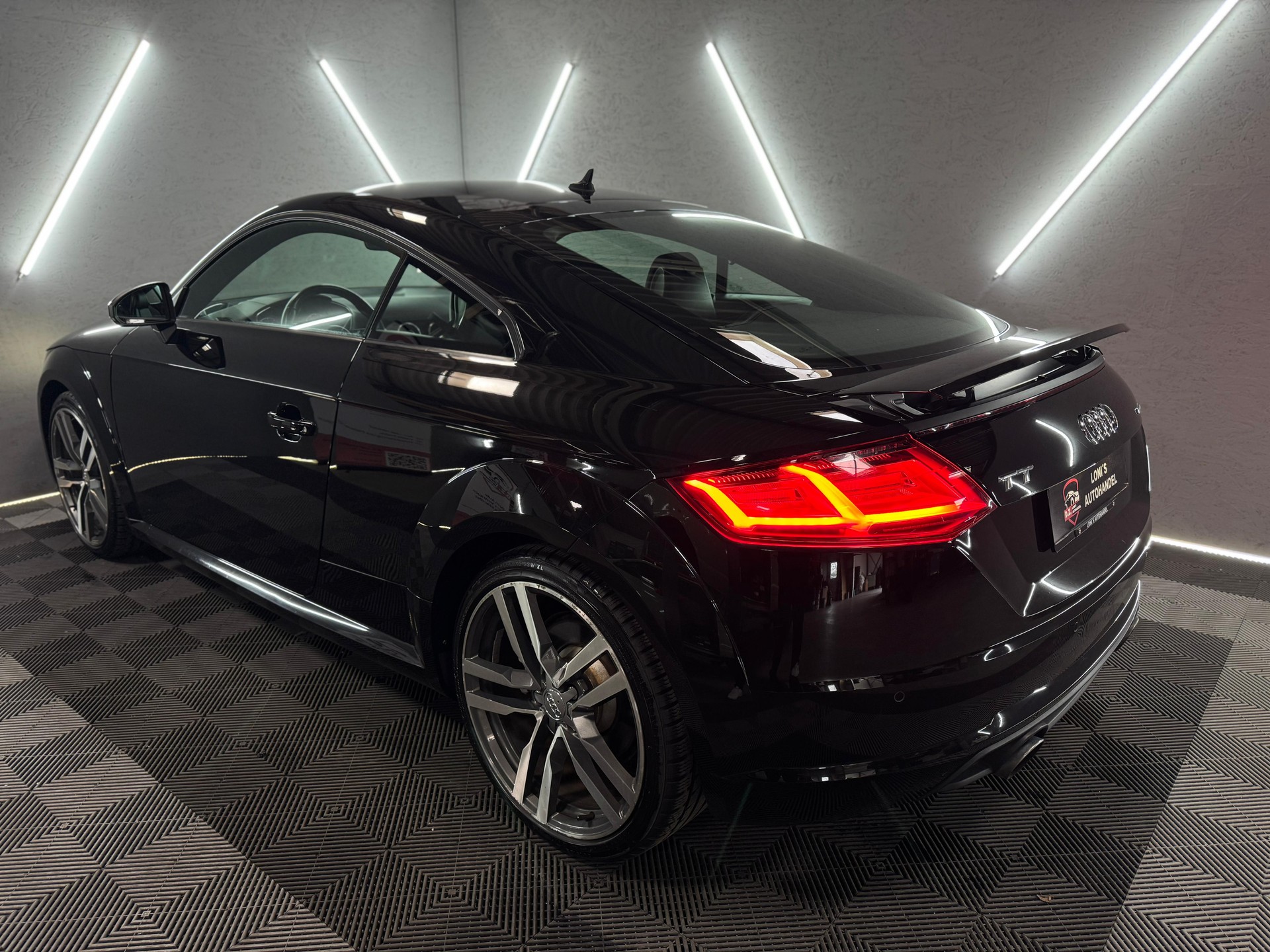 AUDI TT Coupé 2.0 TFSI quattro S-tronic-image-5