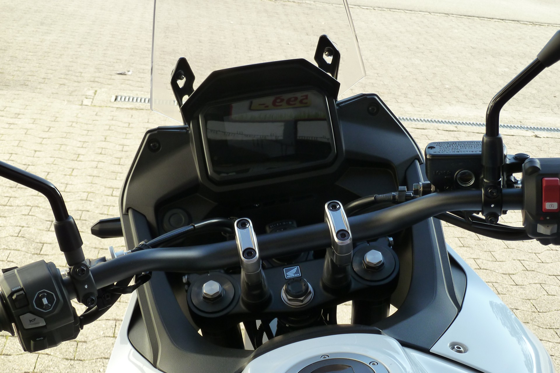 HONDA XL 750-image-2