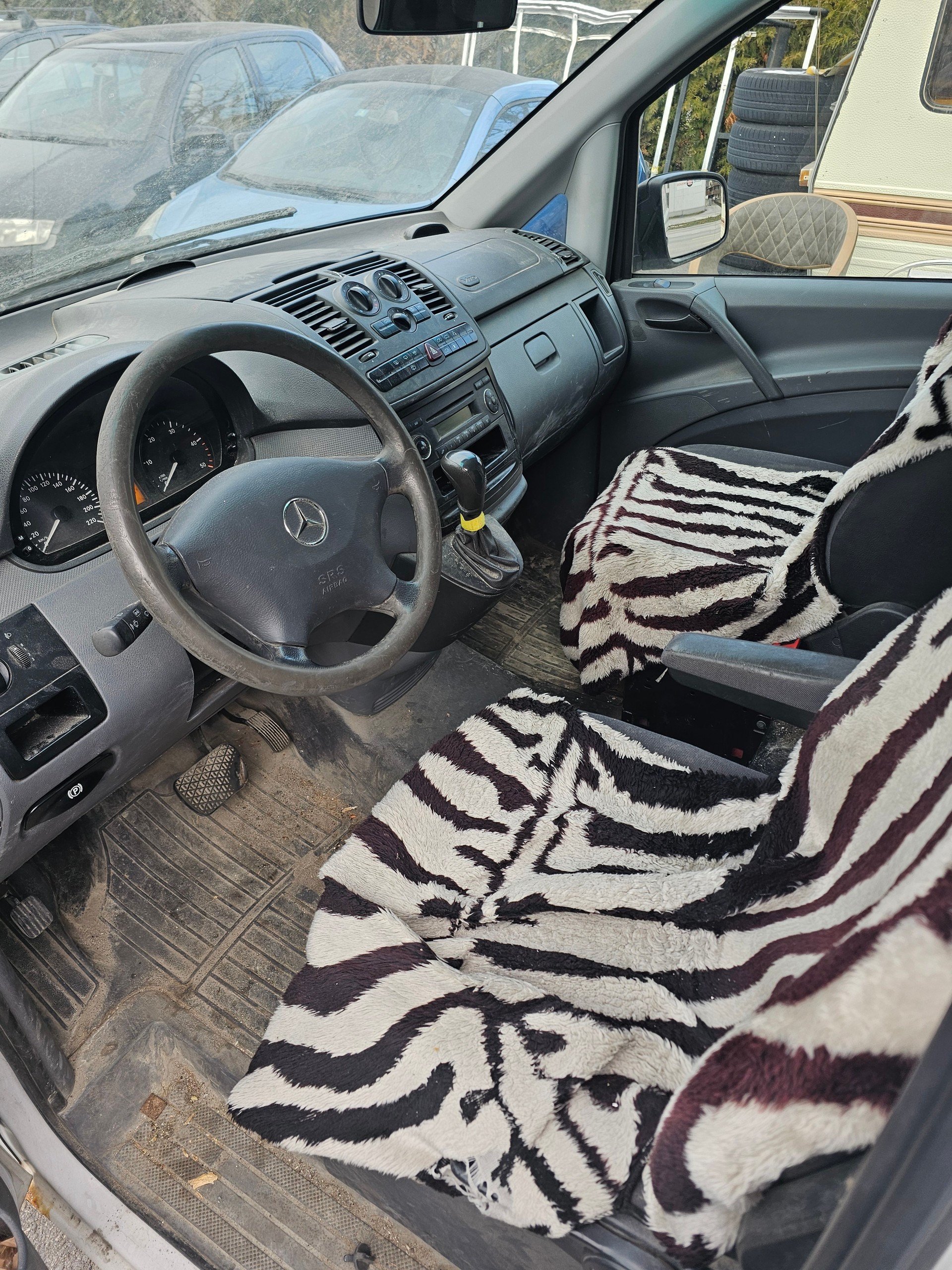 MERCEDES-BENZ Vito 111 CDI EL 4x4-image-7