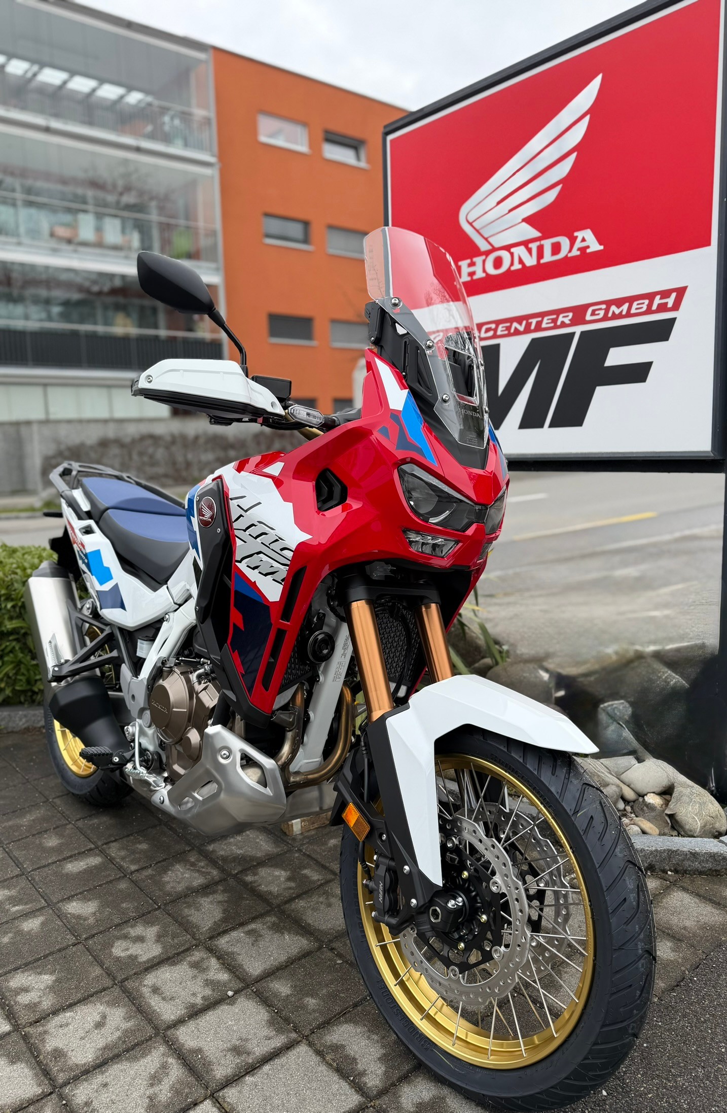 HONDA CRF 1100 Africa Twin Adventure Sports-image-1