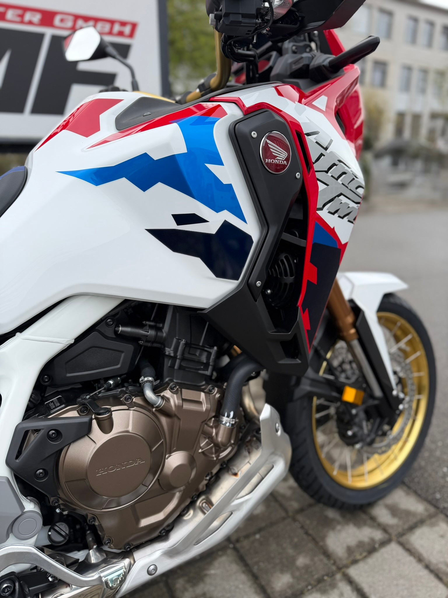 HONDA CRF 1100 Africa Twin Adventure Sports-image-4
