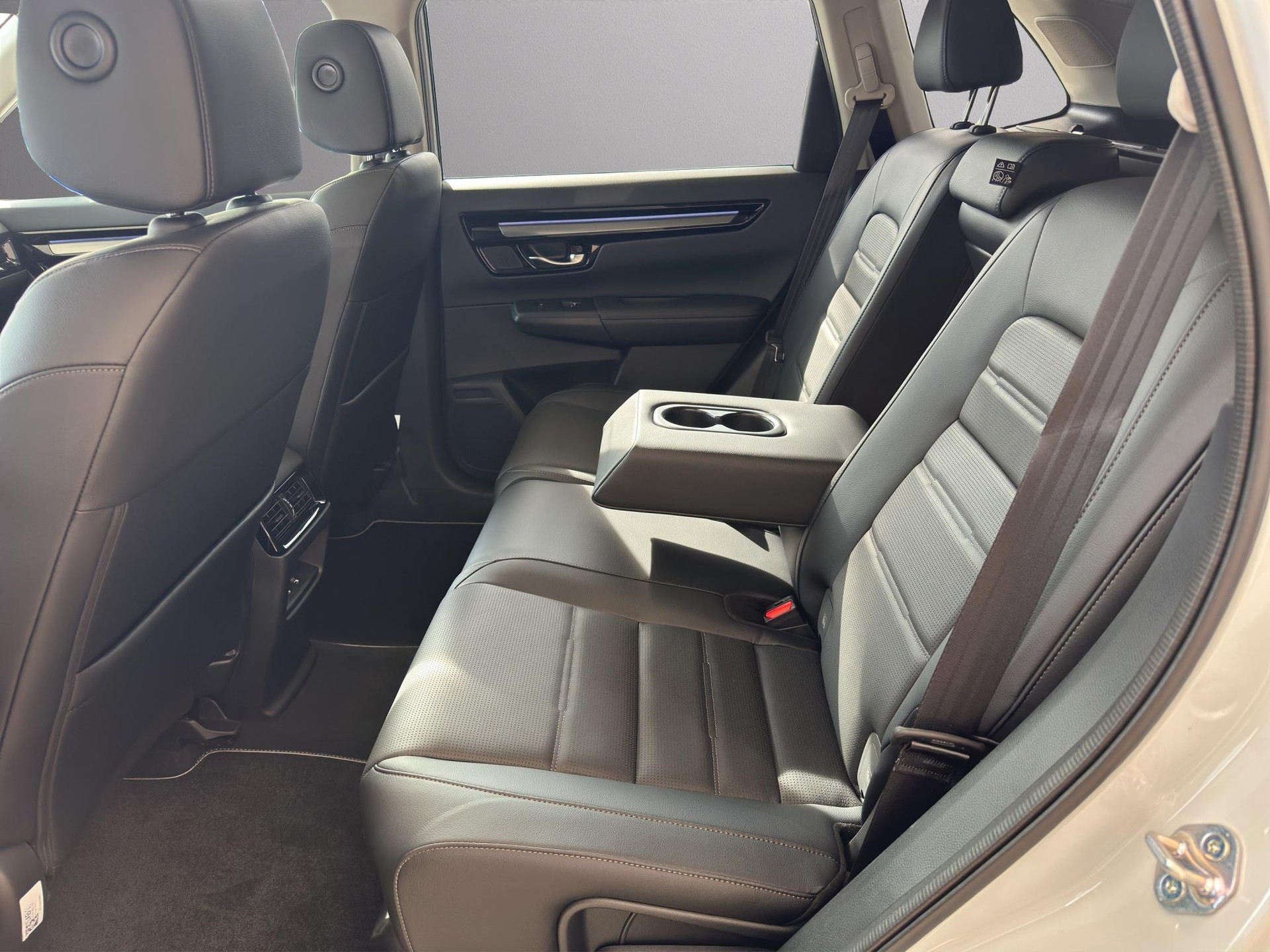 HONDA CR-V 2.0 i-MMD Advance 4WD-image-10