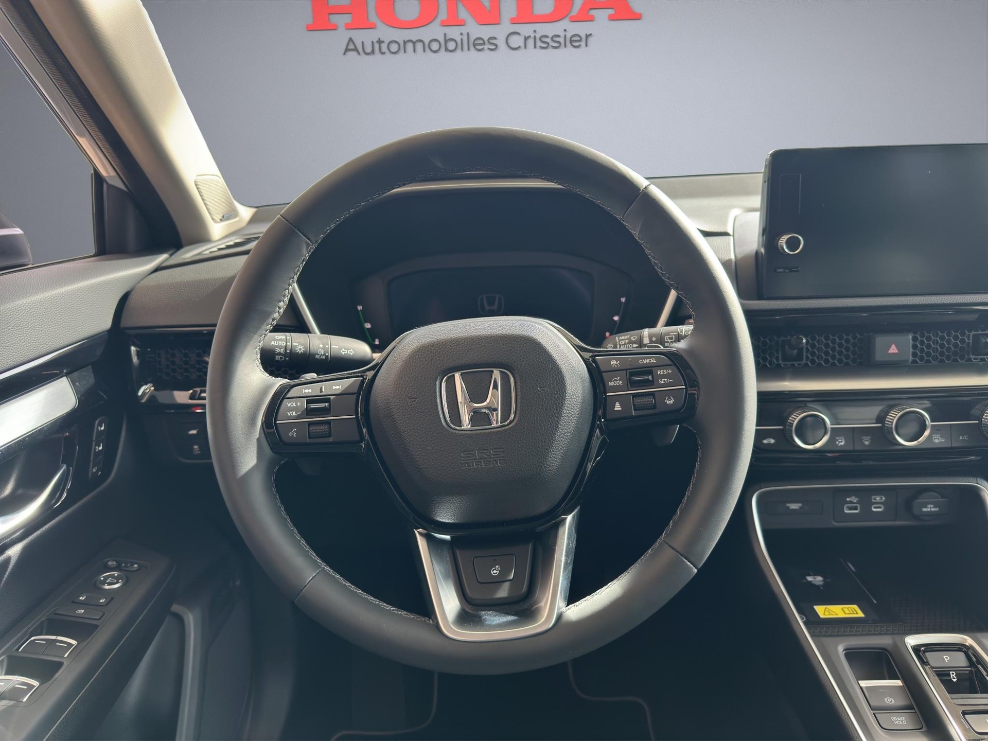 HONDA CR-V 2.0 i-MMD Advance 4WD-image-9