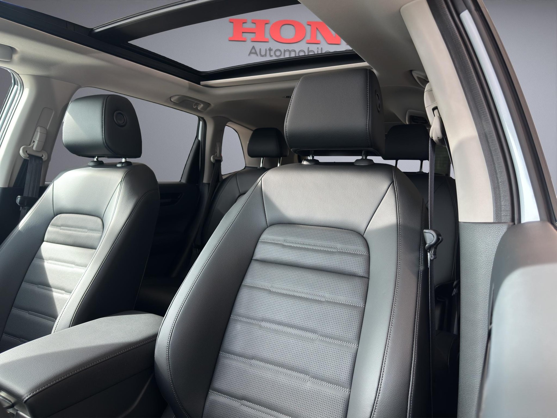 HONDA CR-V 2.0 i-MMD Advance 4WD-image-12