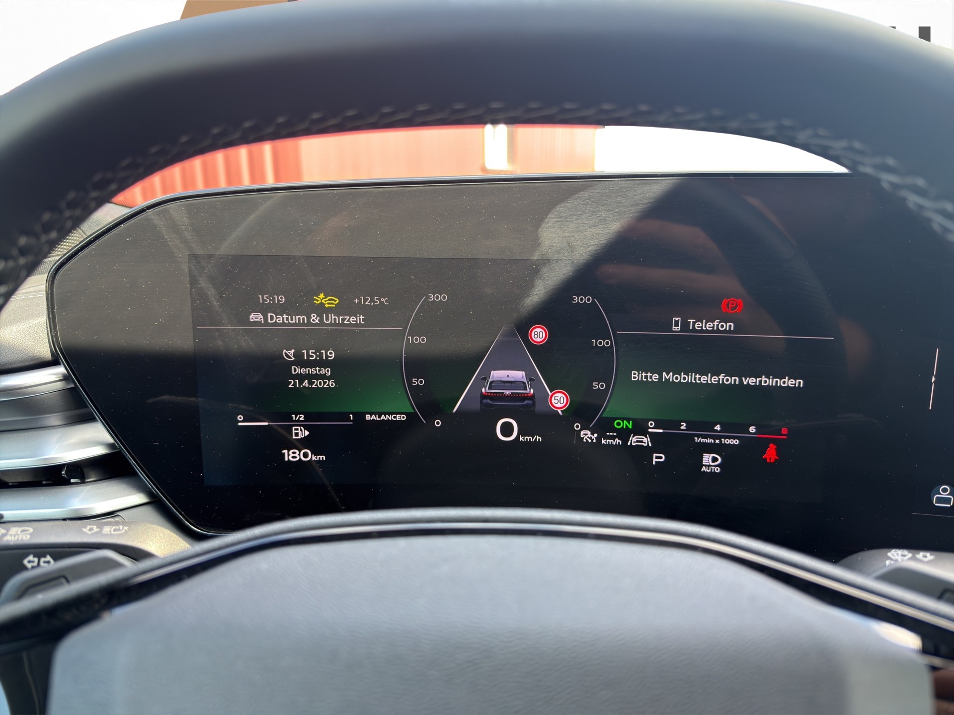 AUDI A5 Avant 2.0 TFSI S-Tronic S-Line-image-15