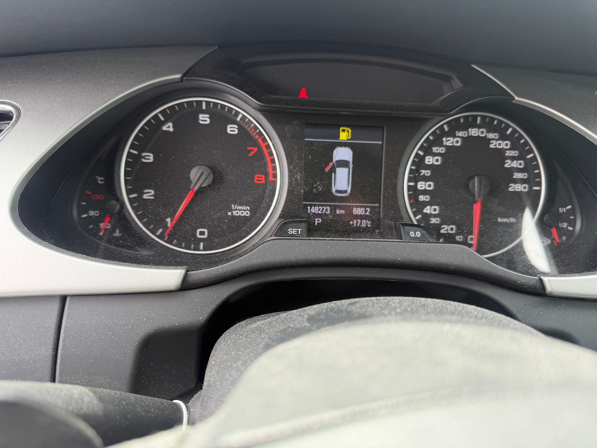 AUDI A4 Avant 2.0 TFSI quattro S-tronic-image-10
