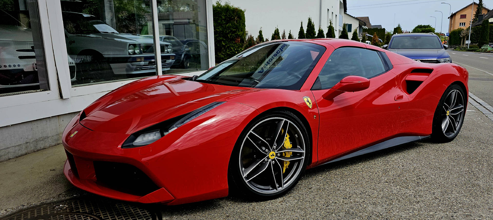 FERRARI 488 Spider 3.9 Turbo-image-6