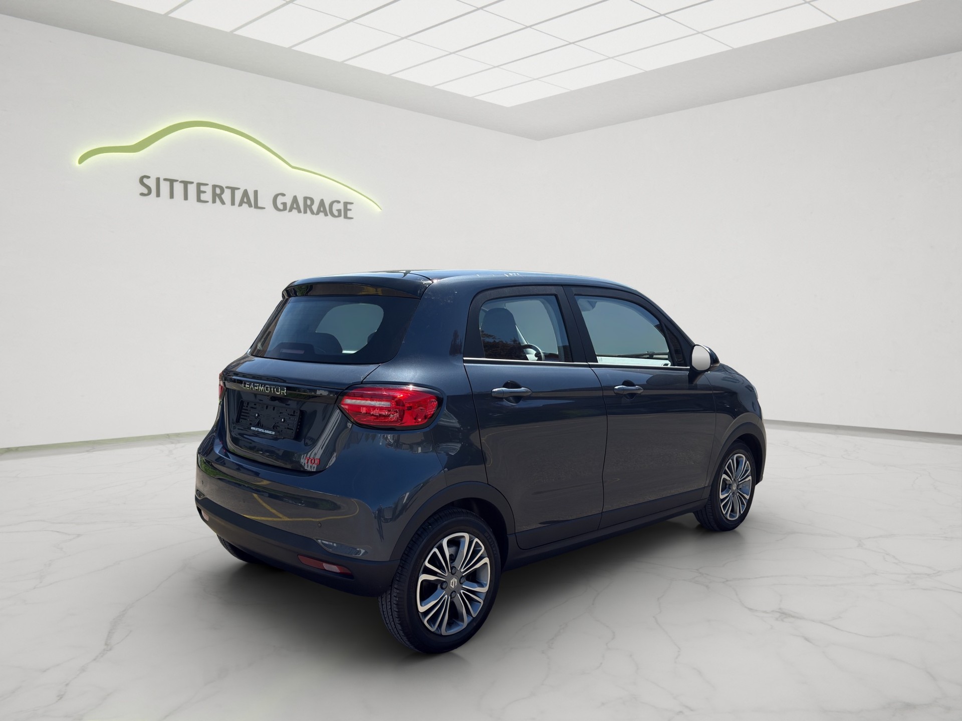 LEAPMOTOR T03 37kWh-showroom-element-3