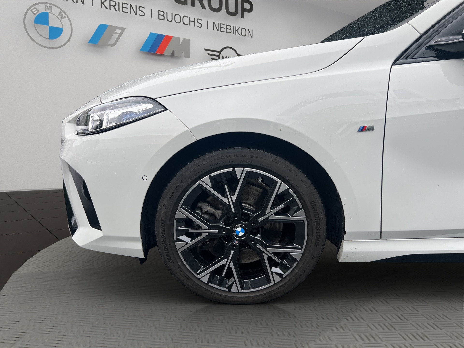 BMW 123 xDrive M Sport Steptronic-image-8
