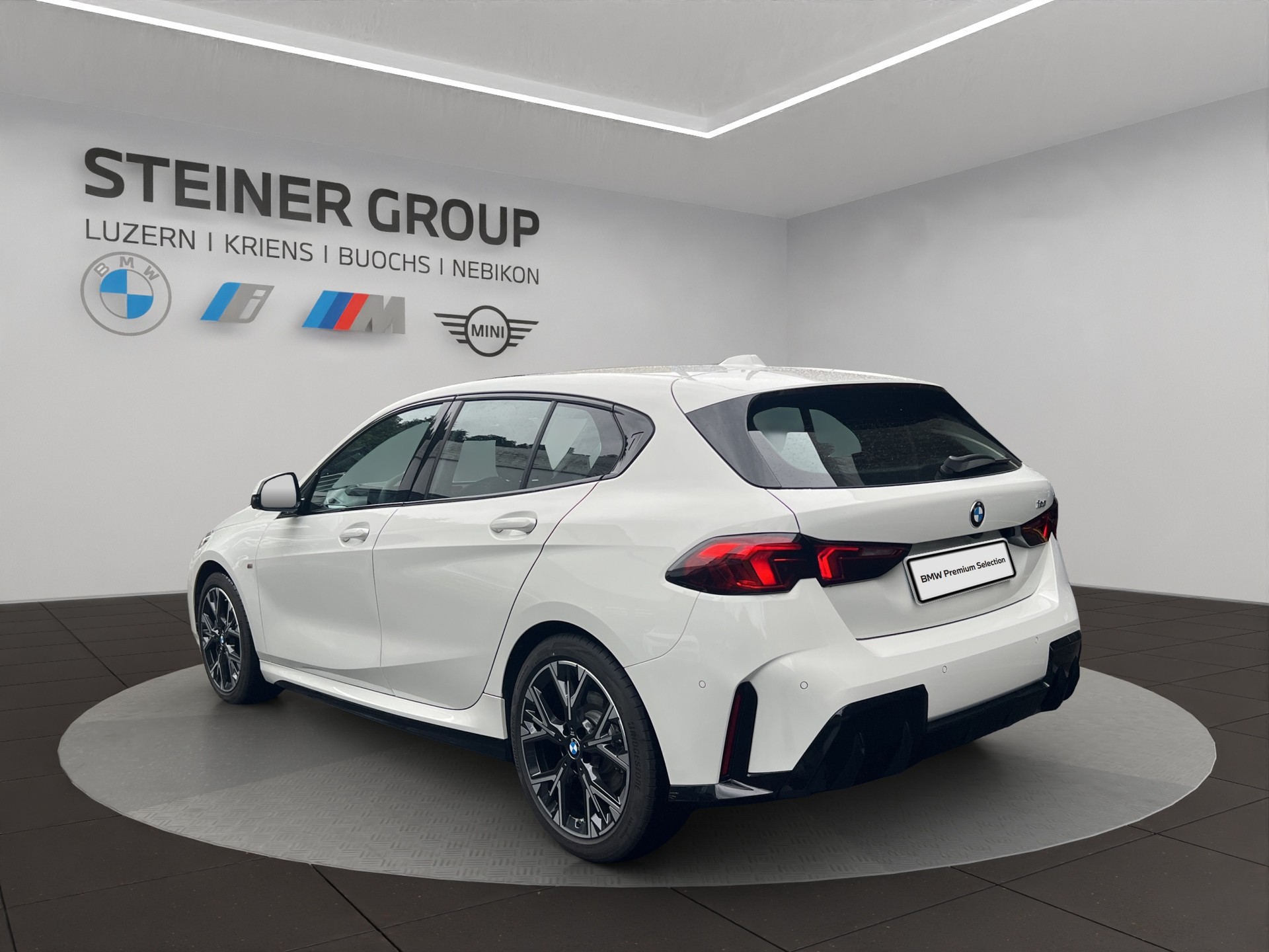 BMW 123 xDrive M Sport Steptronic-image-6