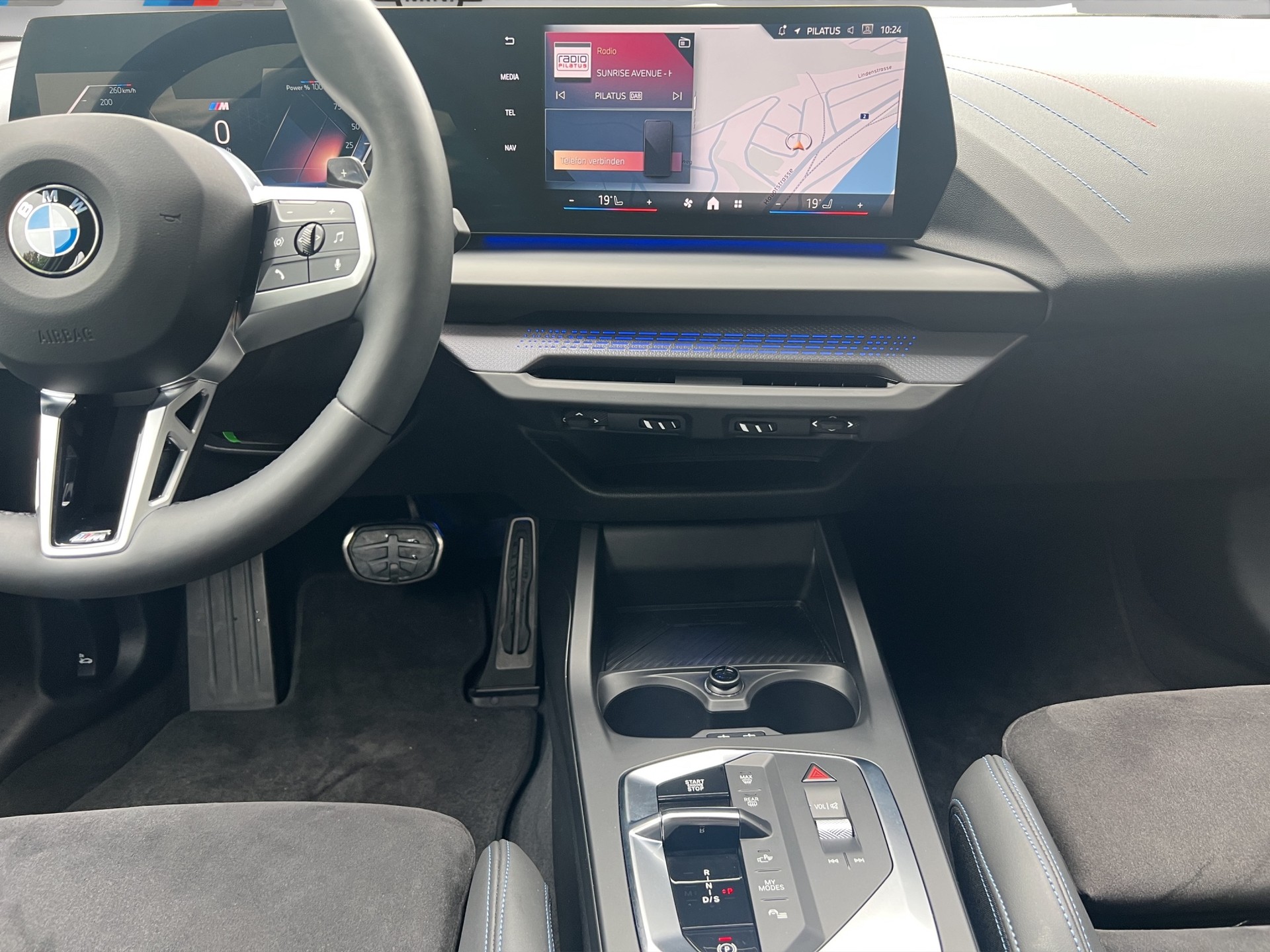 BMW 123 xDrive M Sport Steptronic-image-16