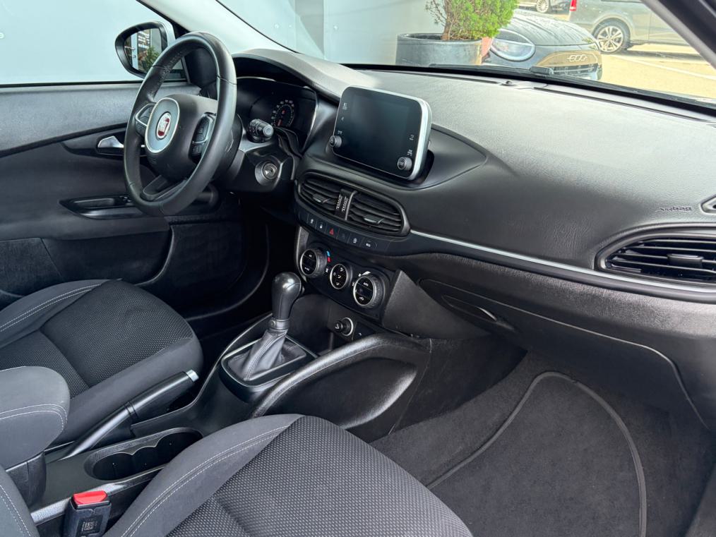 FIAT Tipo 1.6MJ Lounge DCT-6-image-7