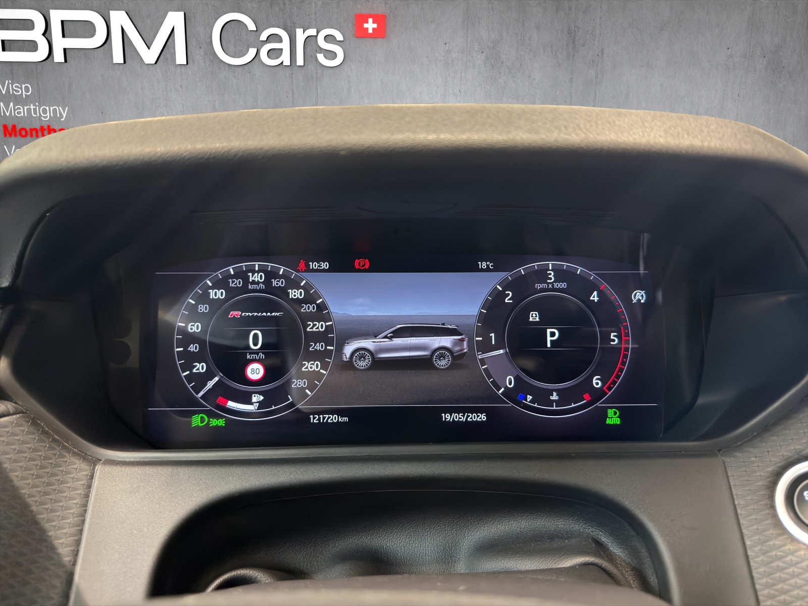 LAND ROVER Range Rover Velar R-Dynamic D 300 S Automatic-image-17