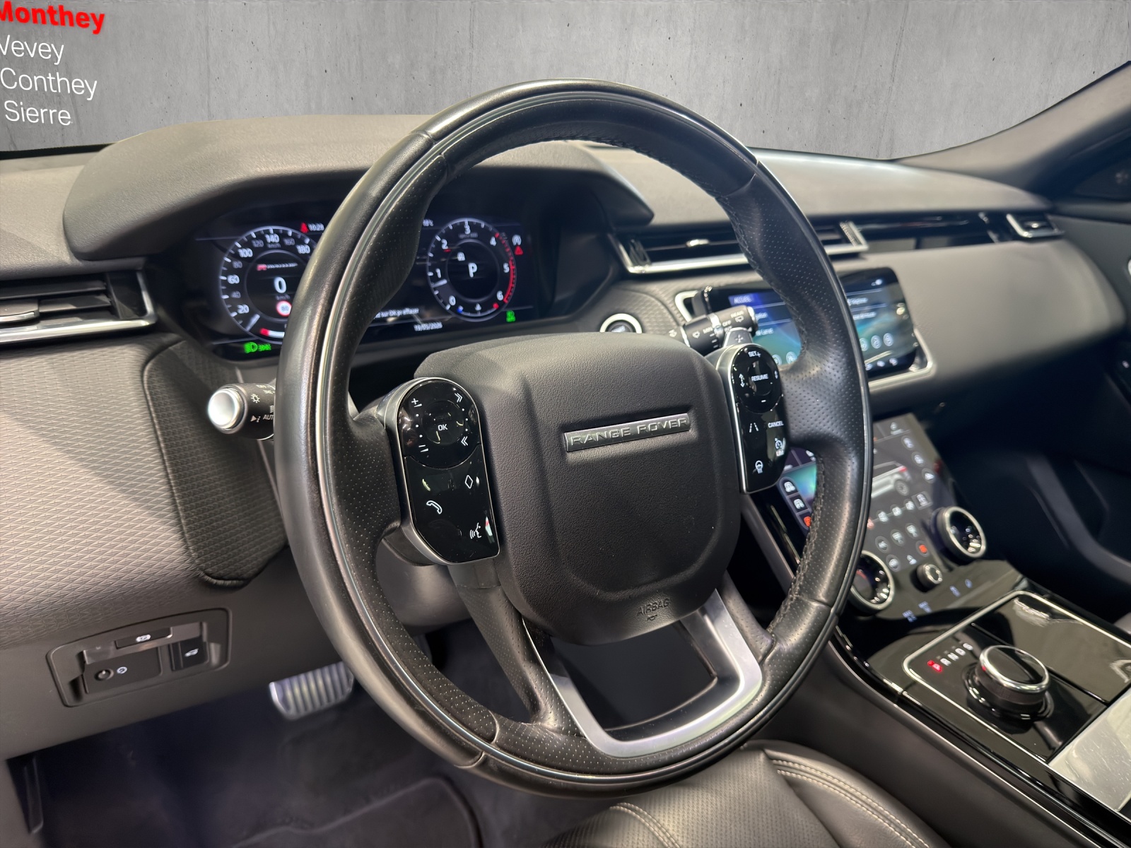 LAND ROVER Range Rover Velar R-Dynamic D 300 S Automatic-image-11