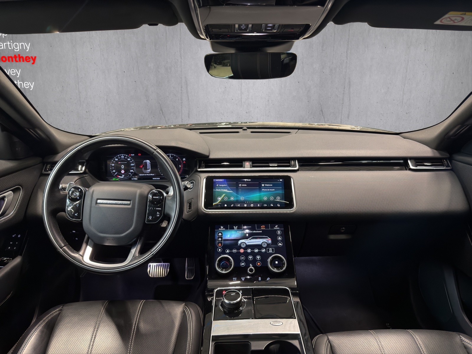 LAND ROVER Range Rover Velar R-Dynamic D 300 S Automatic-image-13