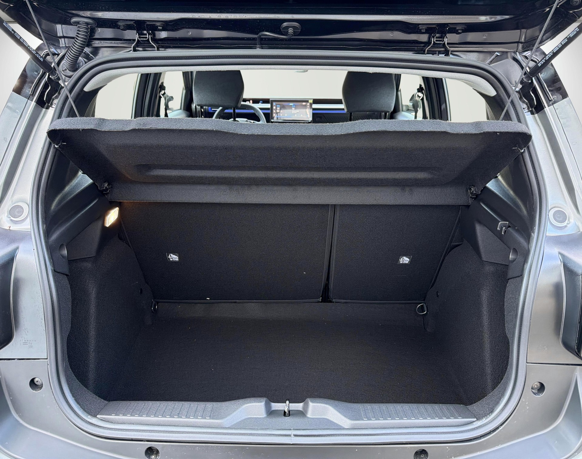 CITROEN C3 1.2 Hybrid Plus-image-10