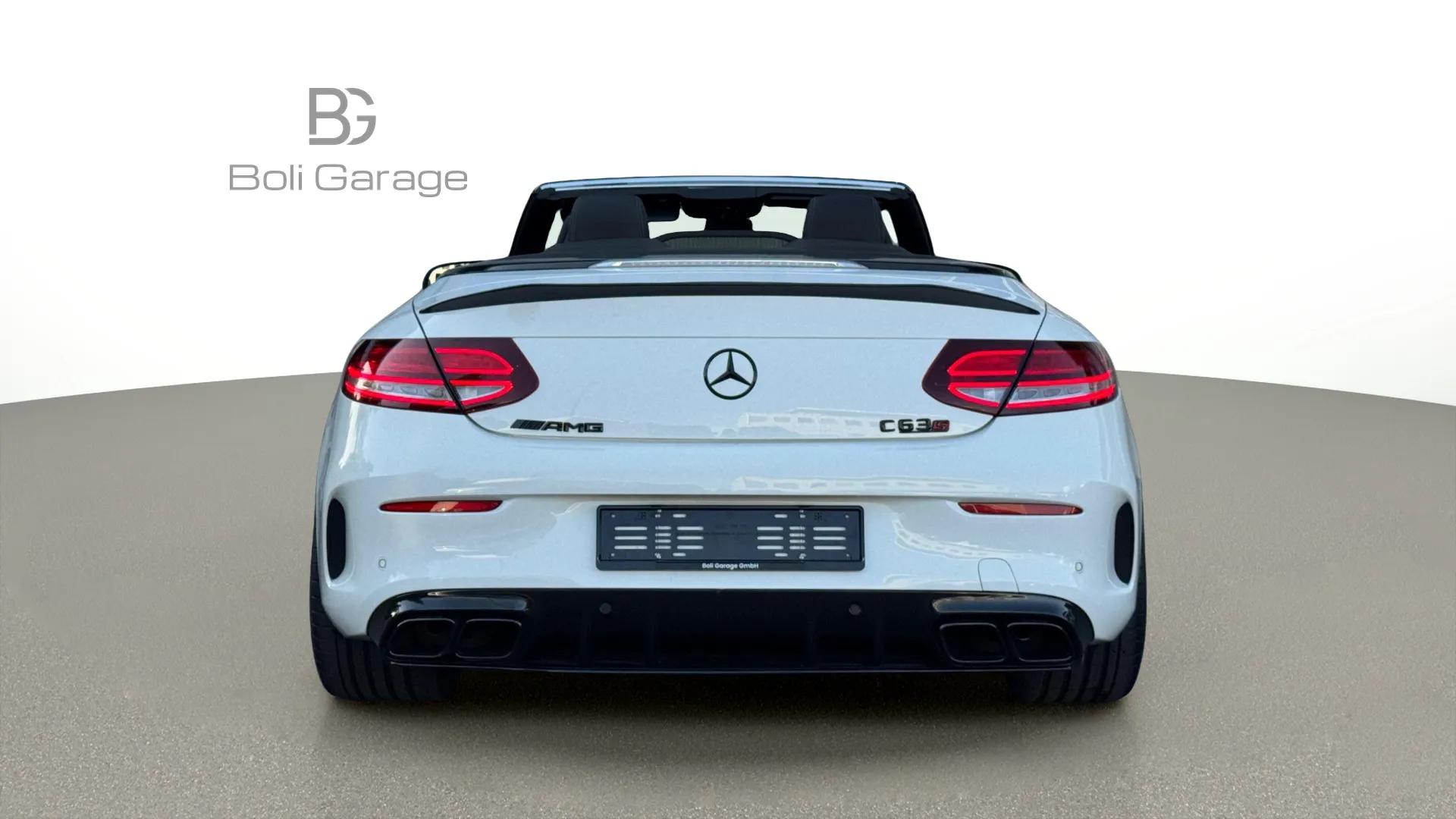 MERCEDES-BENZ C 63 S AMG 9G-tronic-image-4
