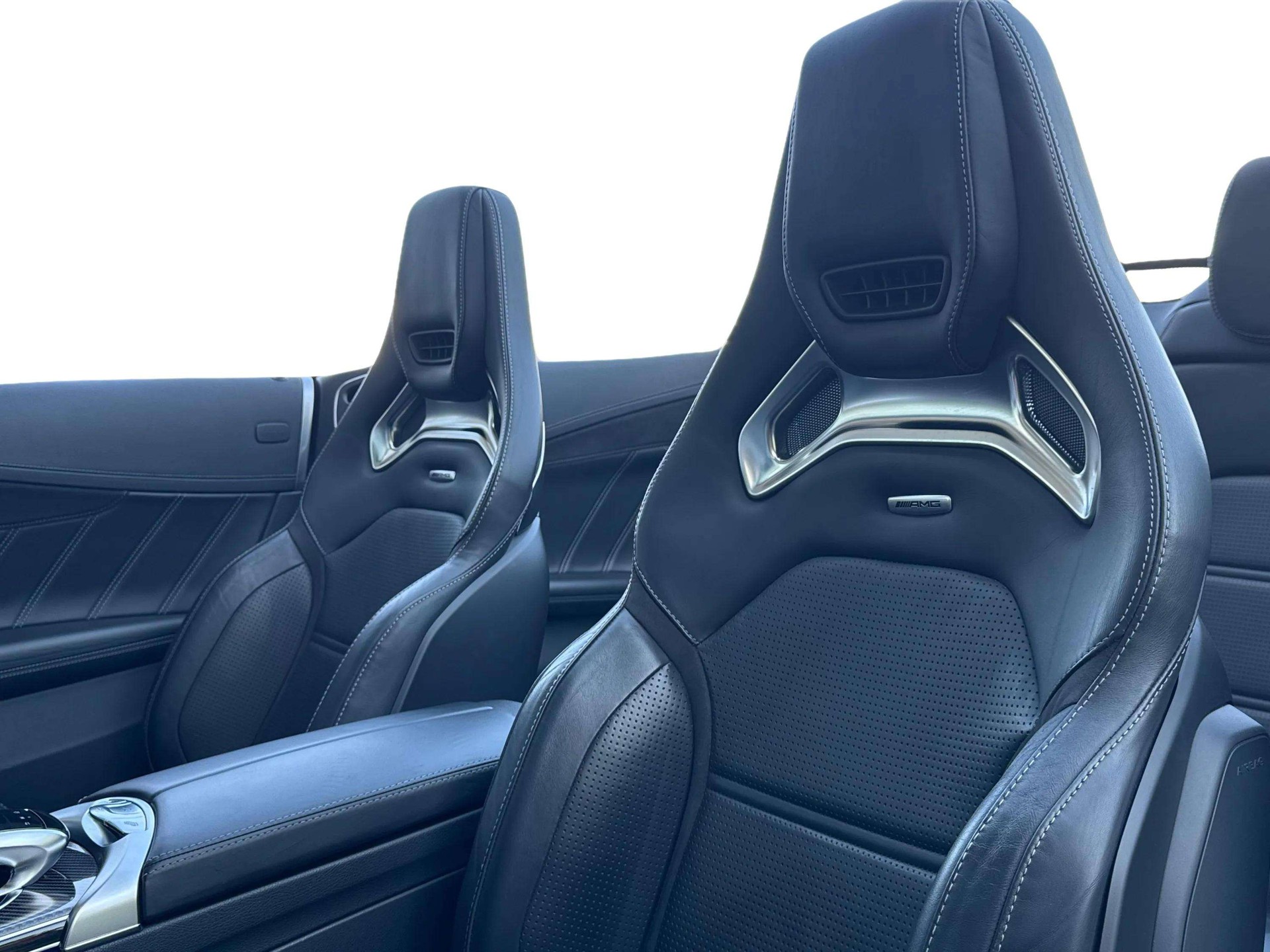 MERCEDES-BENZ C 63 S AMG 9G-tronic-image-17