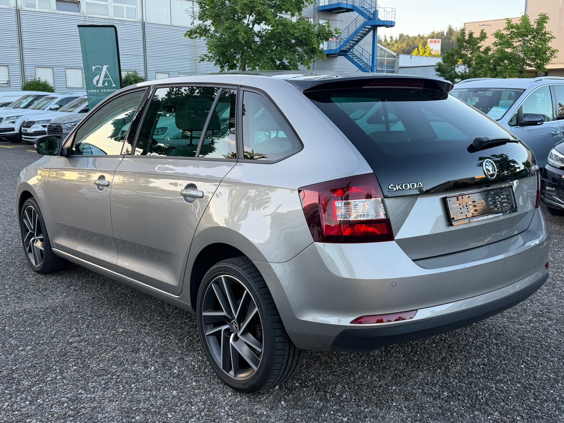 SKODA Rapid Spaceback 1.4 TSI Style DSG-image-6