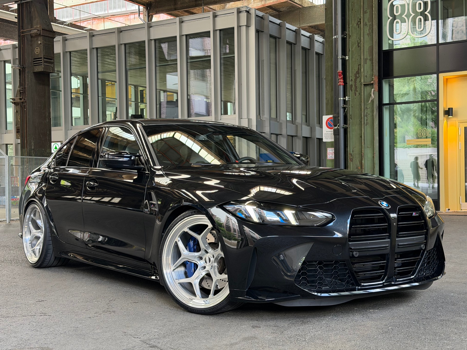 BMW M3 Competition M xDrive LCI-image-1
