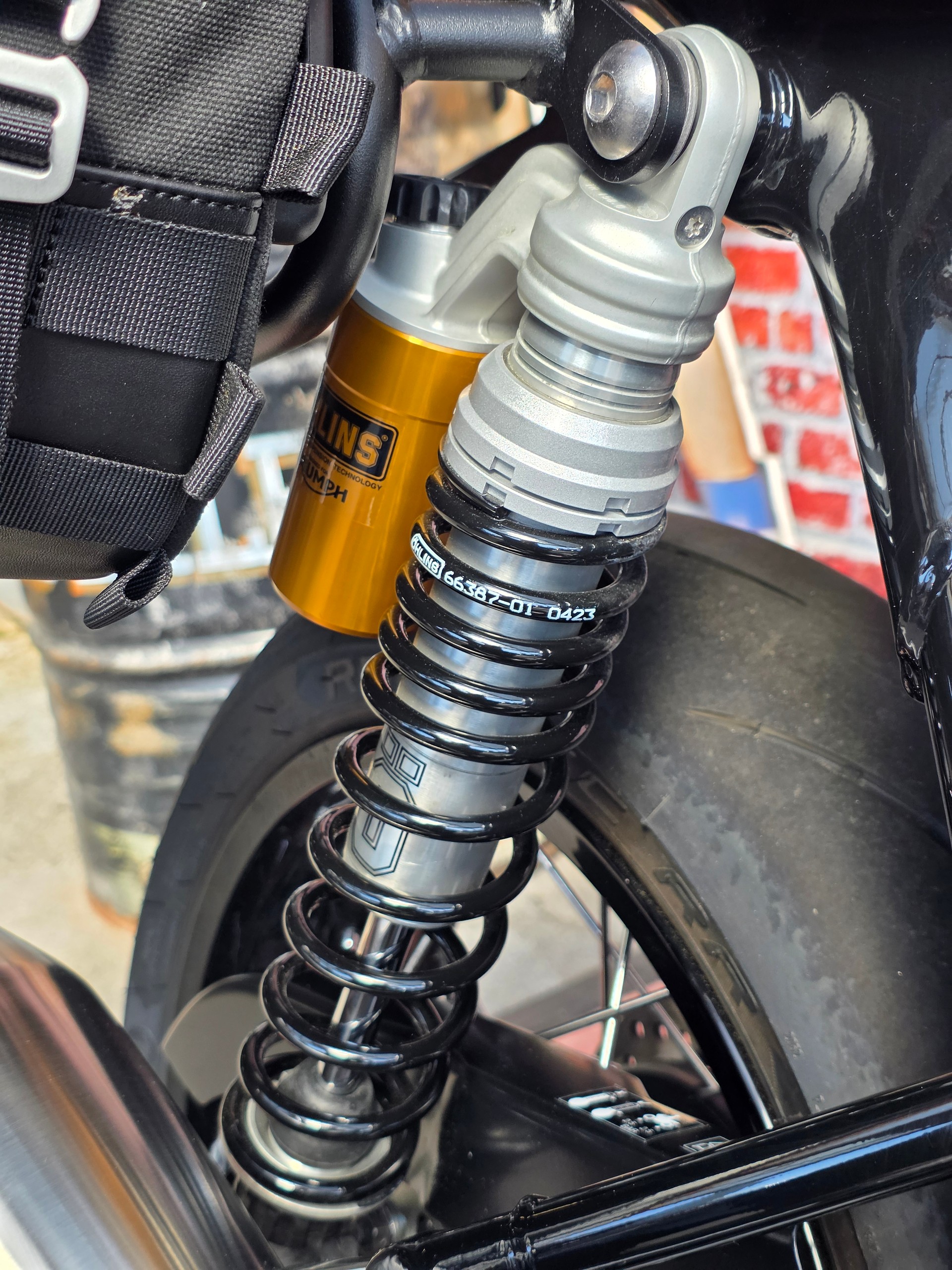 TRIUMPH Thruxton 1200 i RS ABS-image-10