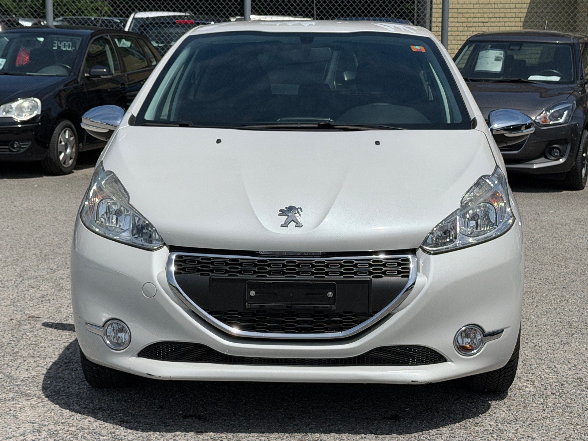 PEUGEOT 208 1.2 VTI Style