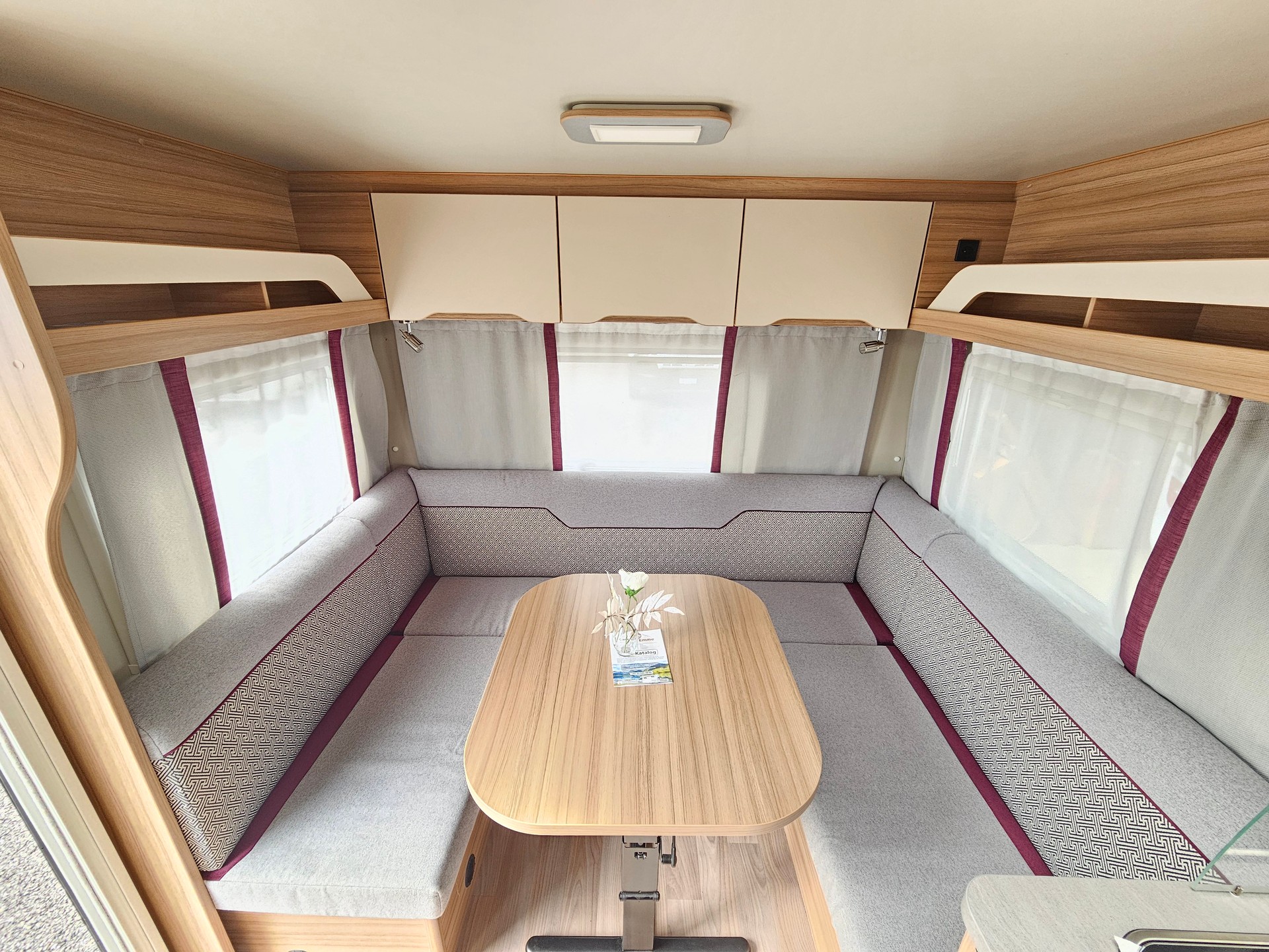 WEINSBERG Cara Two 450-image-4