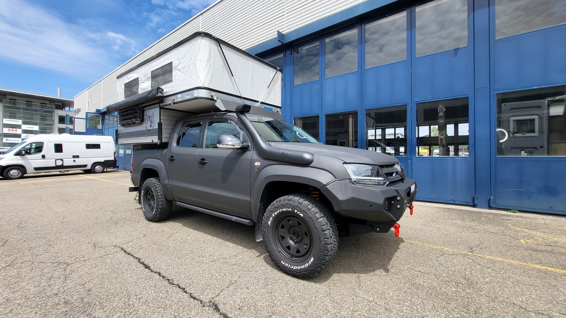 VW AMAROK-image-2