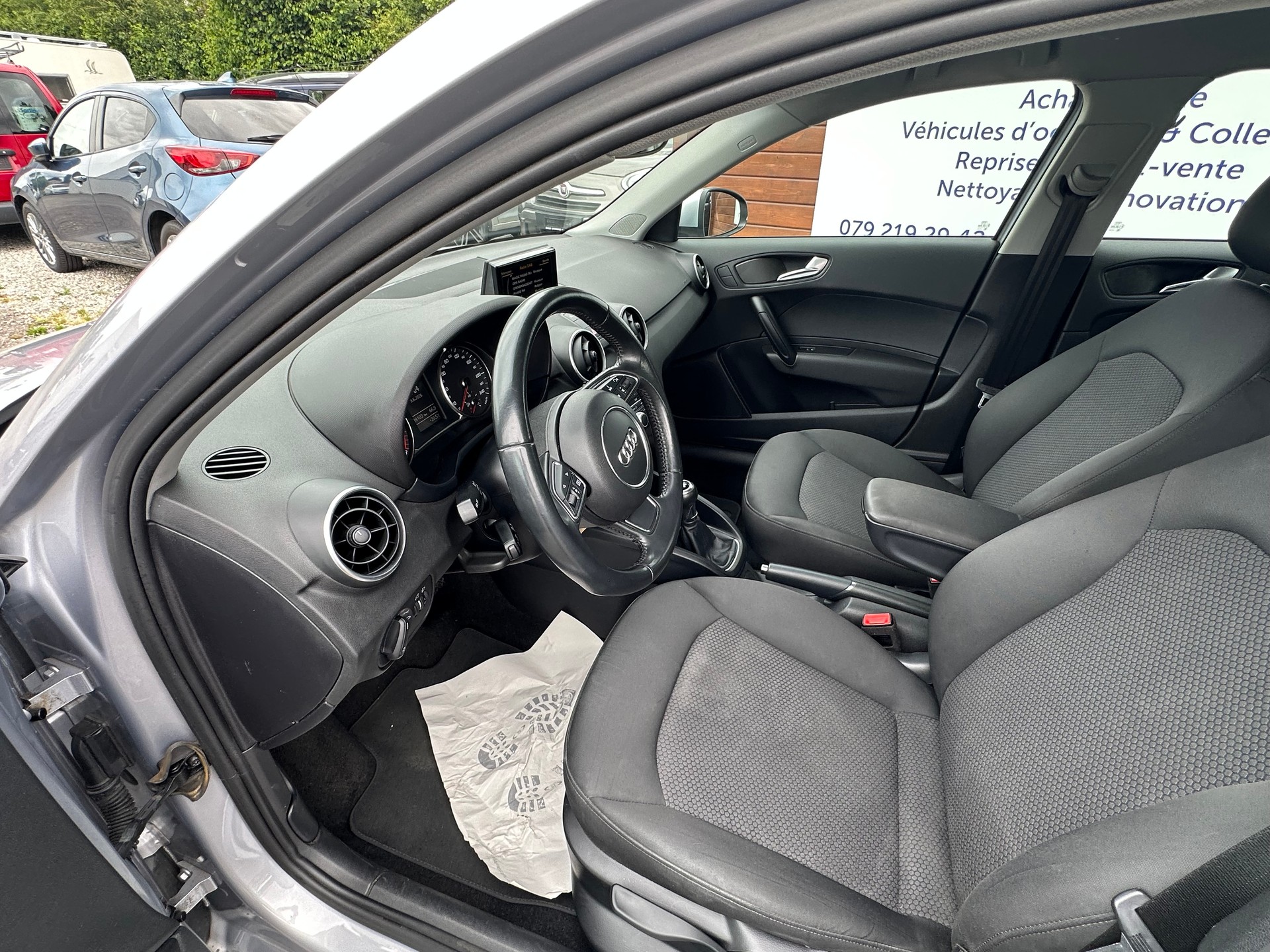 AUDI A1 Sportback 1.4 TFSI Sport S-tronic-image-13