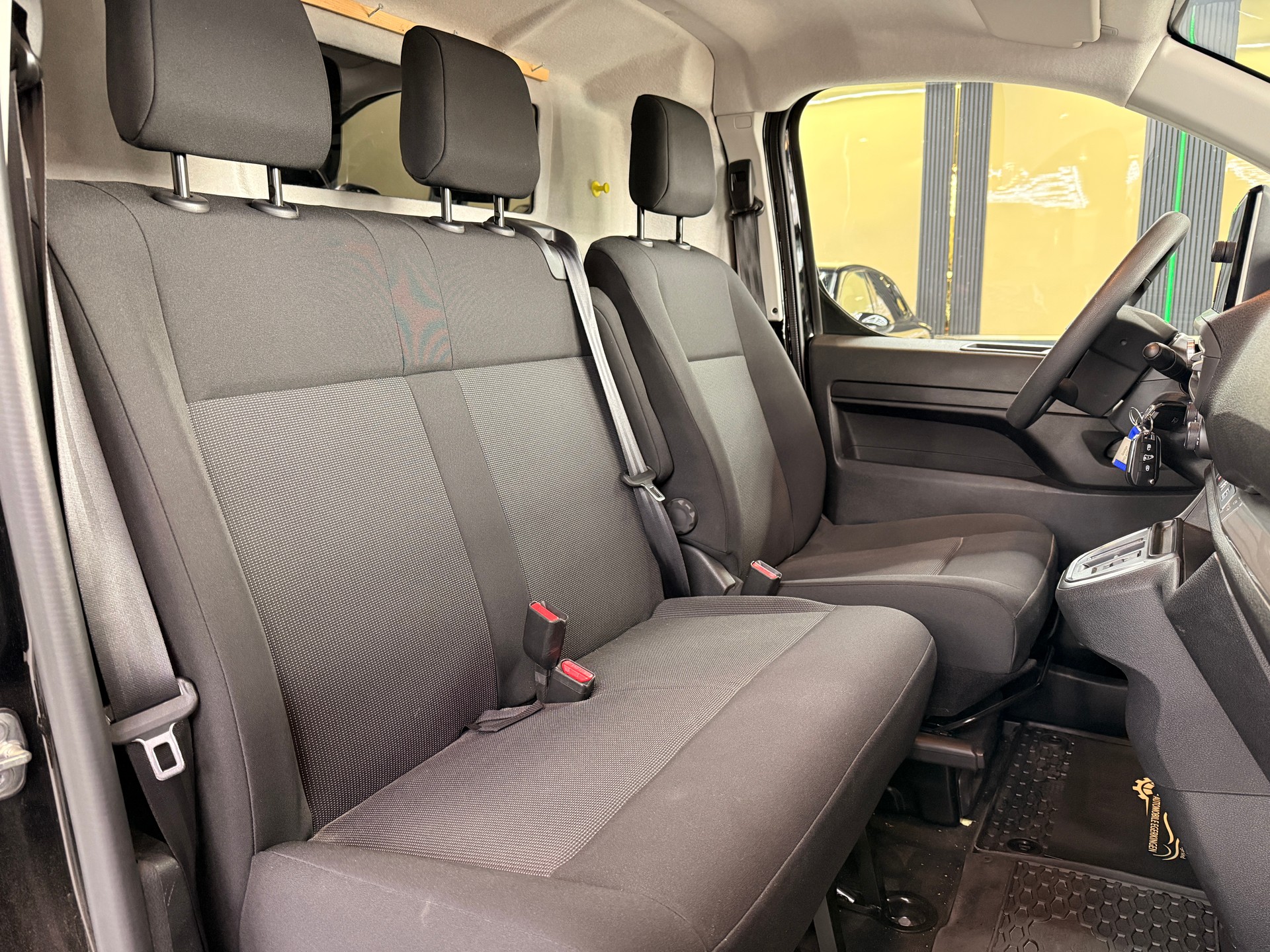 FIAT Scudo 2.0 BlueHDi L2 Crew Cab-image-11