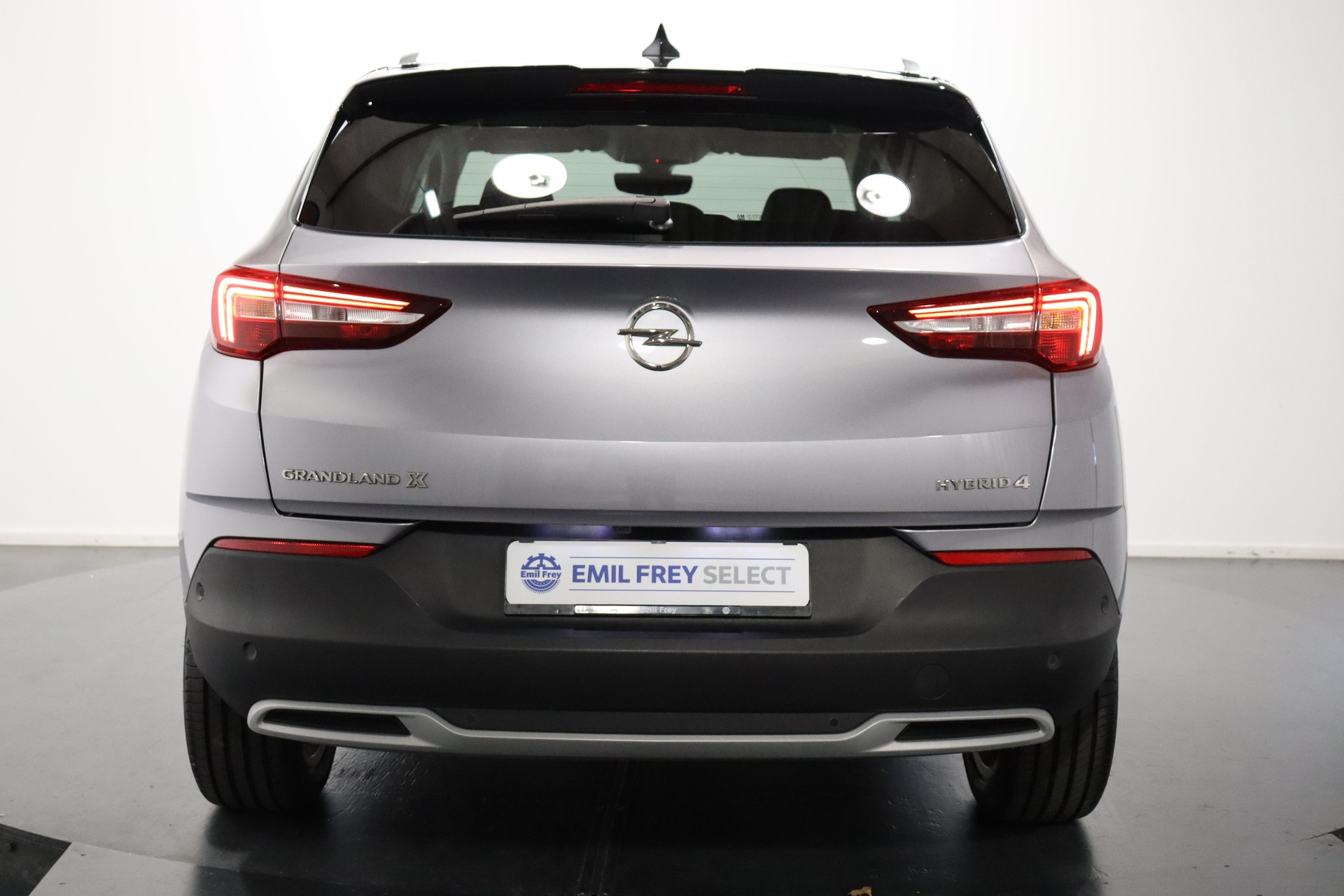 OPEL Grandland X 1.6 T PHEV Excellence-showroom-element-3