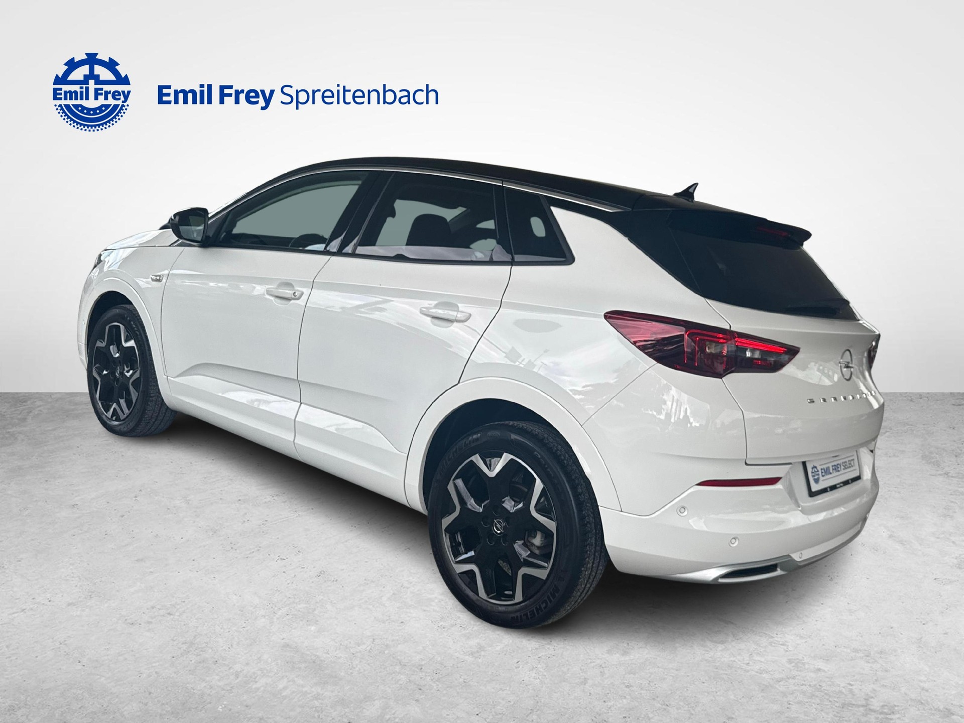 OPEL Grandland 1.2 T Elegance / Jetzt mit attraktivem 1.9% Leasing!-showroom-element-2