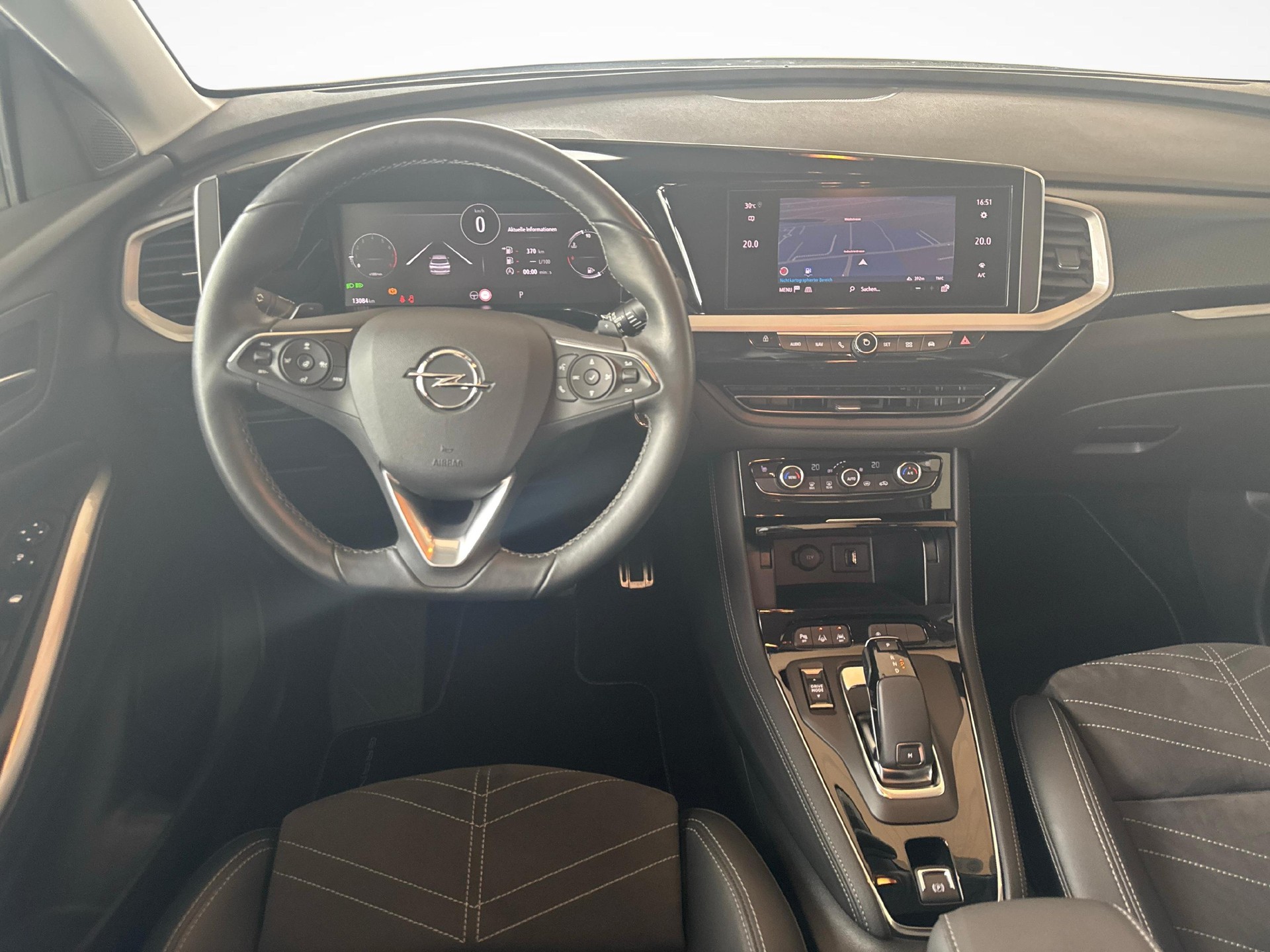 OPEL Grandland 1.2 T Elegance / Jetzt mit attraktivem 1.9% Leasing!-image-7