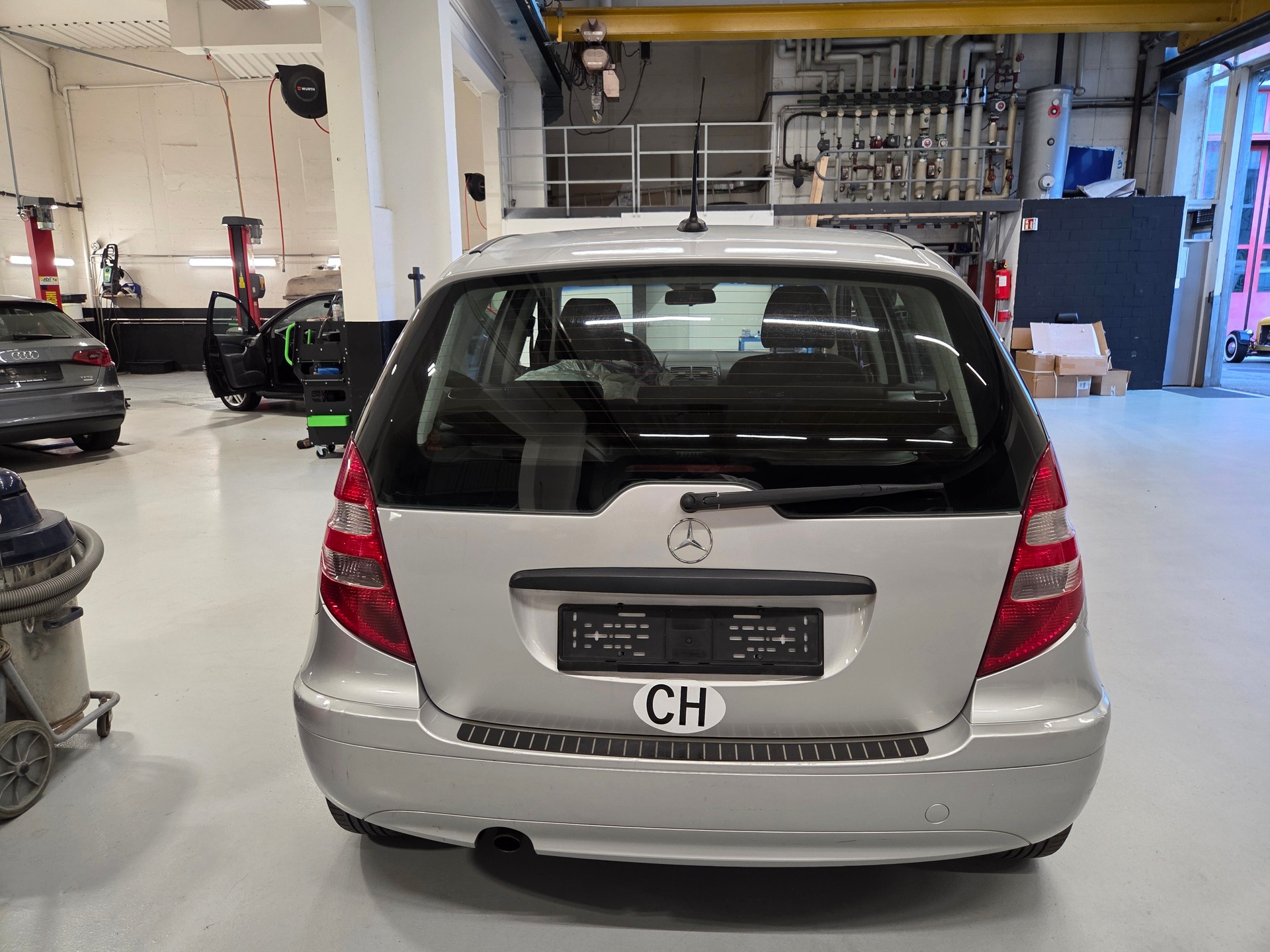 MERCEDES-BENZ A 170 Classic Automat-image-4
