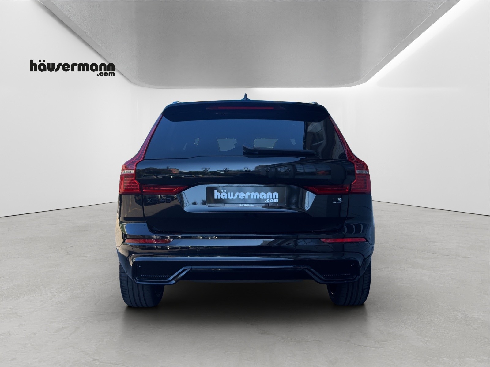 VOLVO XC60 2.0 T8 TE XCENTRIC Black Edition eAWD-image-4