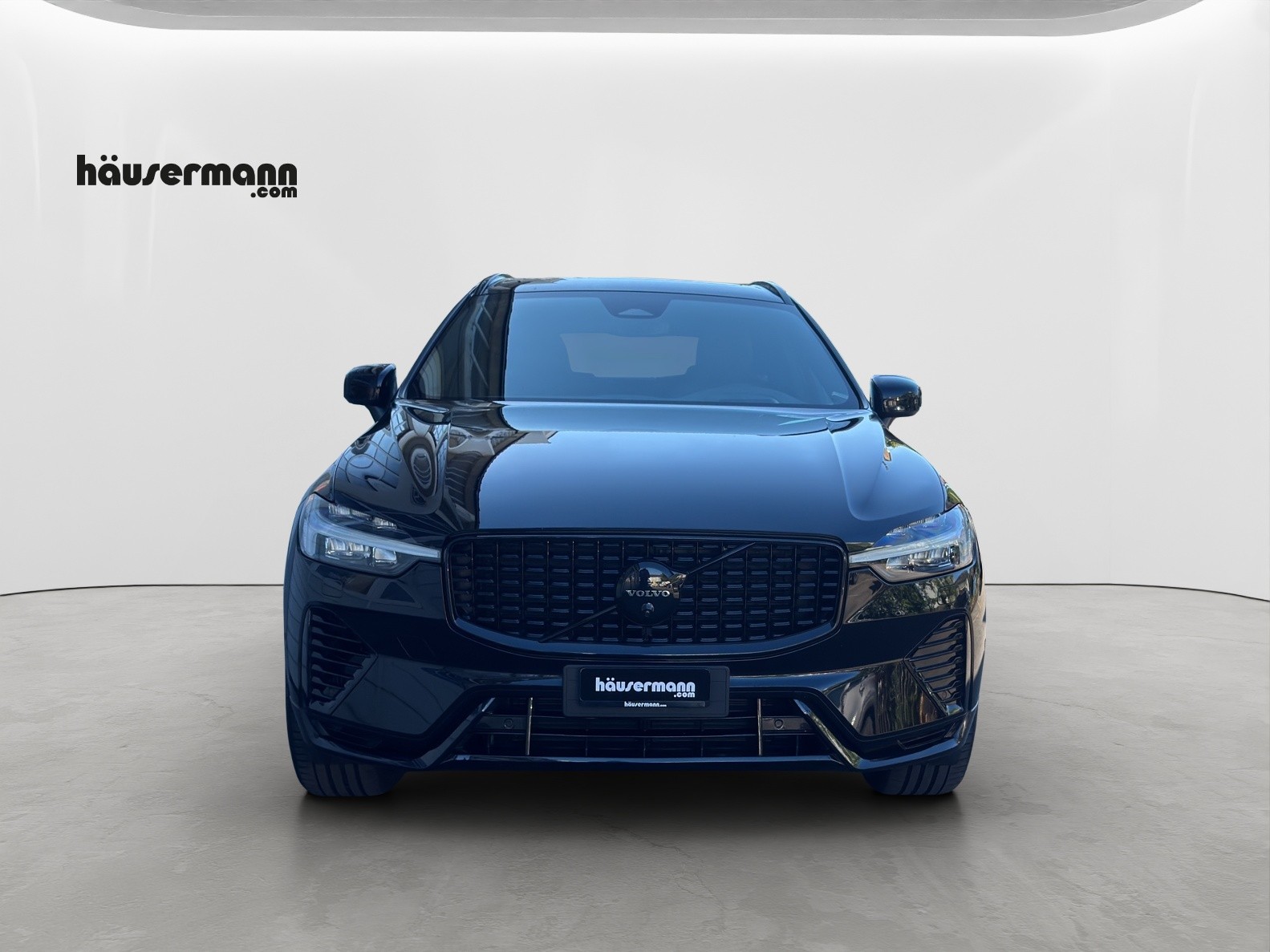 VOLVO XC60 2.0 T8 TE XCENTRIC Black Edition eAWD-showroom-element-1