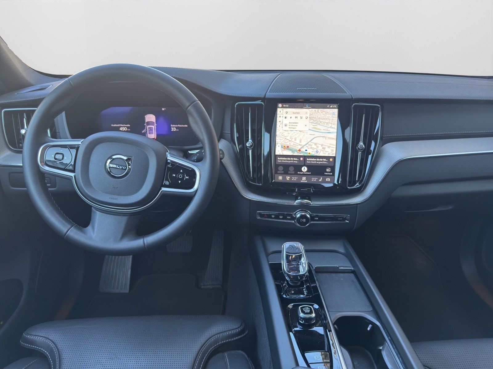 VOLVO XC60 2.0 T8 TE XCENTRIC Black Edition eAWD-image-7