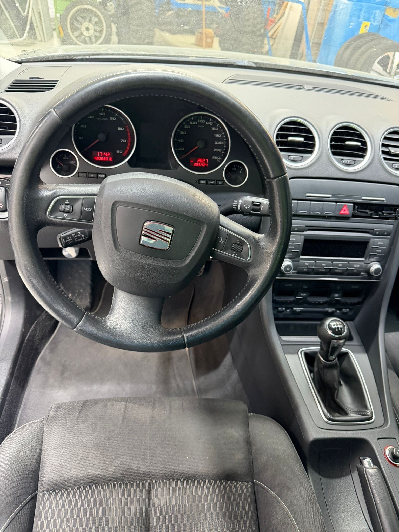 SEAT Exeo ST 2.0 TSI Sport-image-2