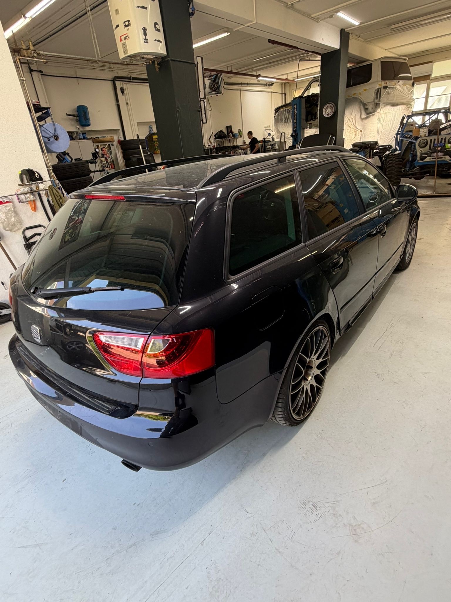 SEAT Exeo ST 2.0 TSI Sport-image-3