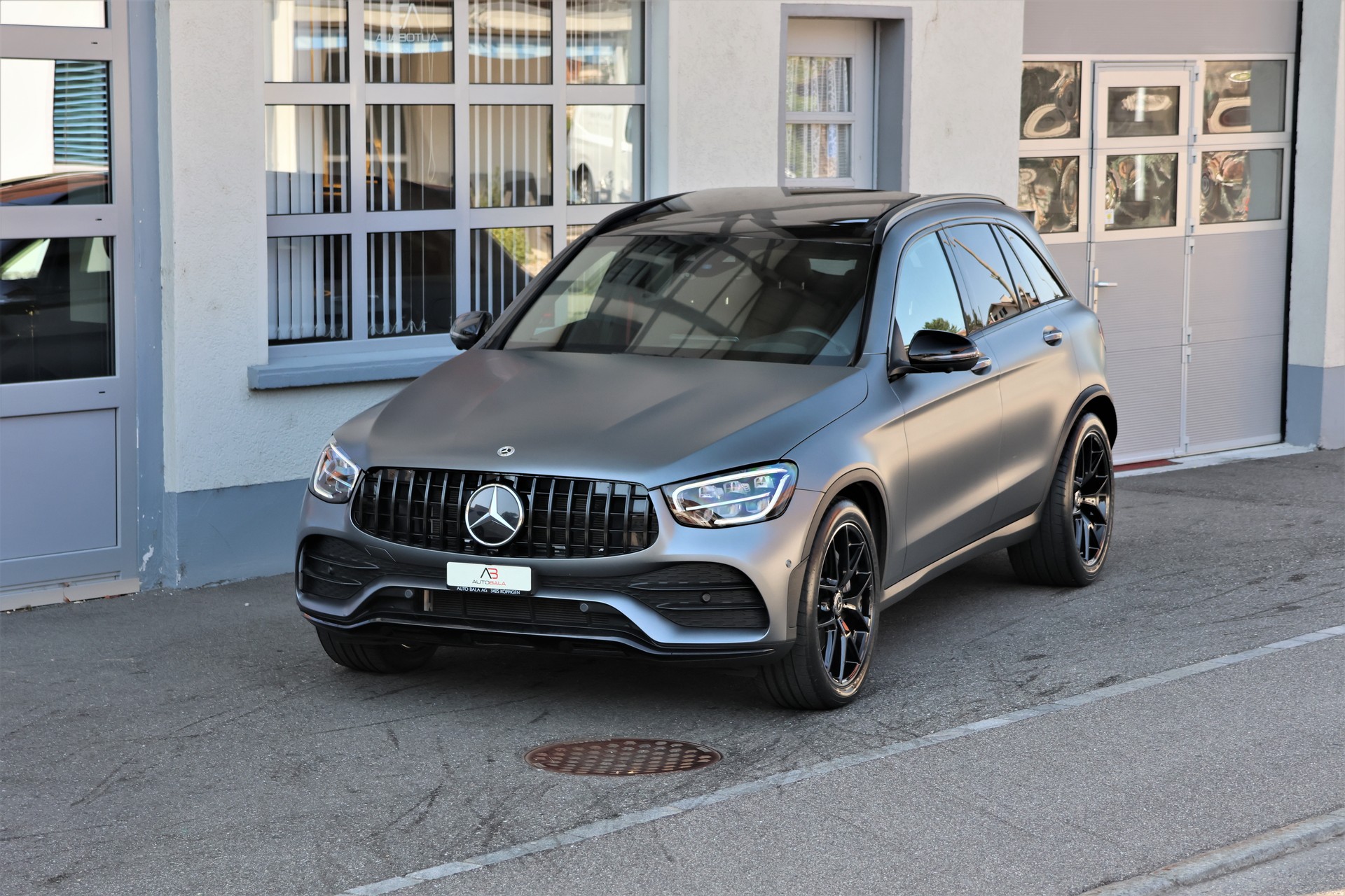 MERCEDES-BENZ GLC 400 d 4Matic AMG Line Plus 9G-Tronic (CH) *Magno Grey*