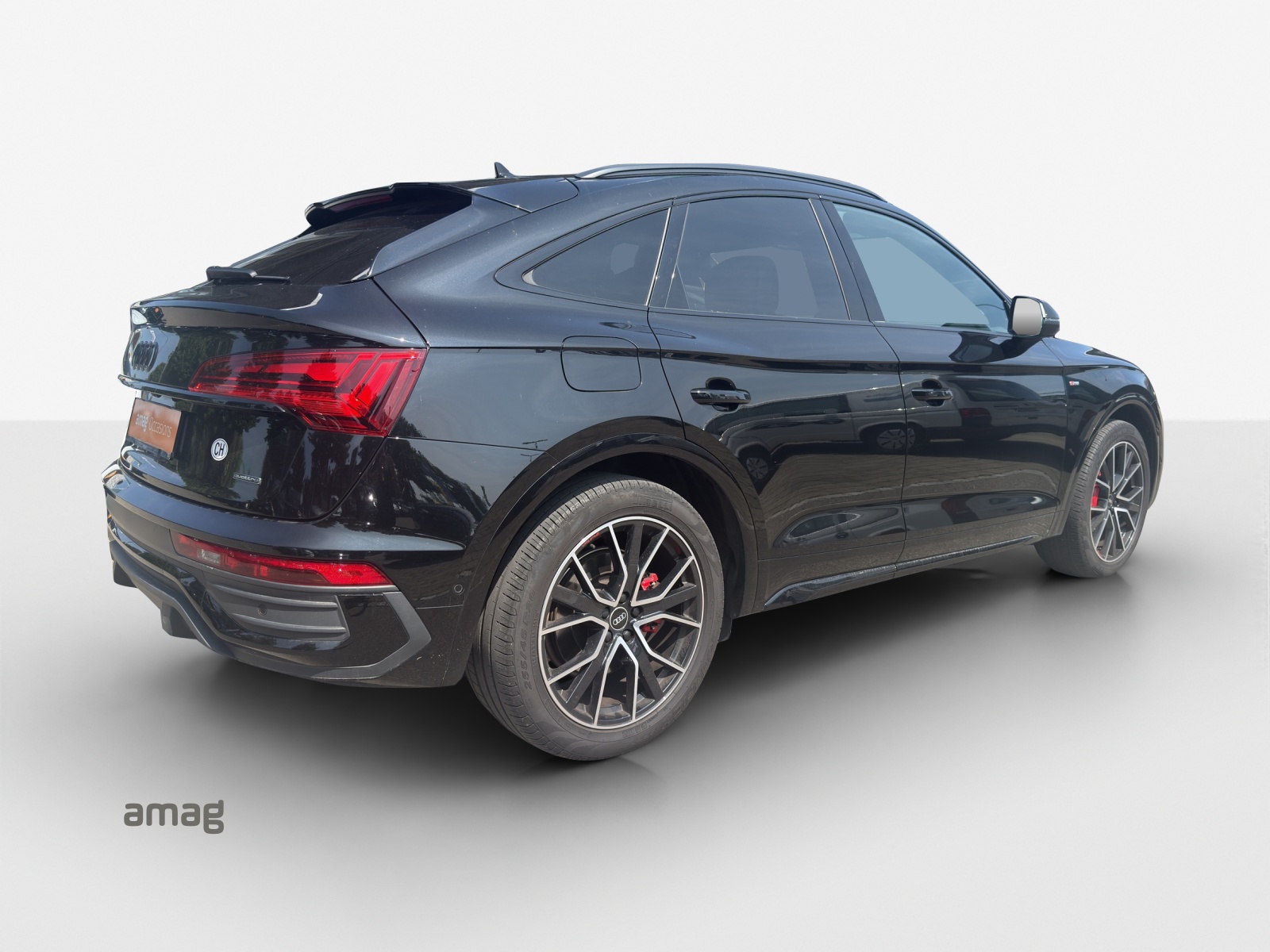 AUDI Q5 Sportback 50 TFSI e PHEV S line quattro S-tronic-image-4