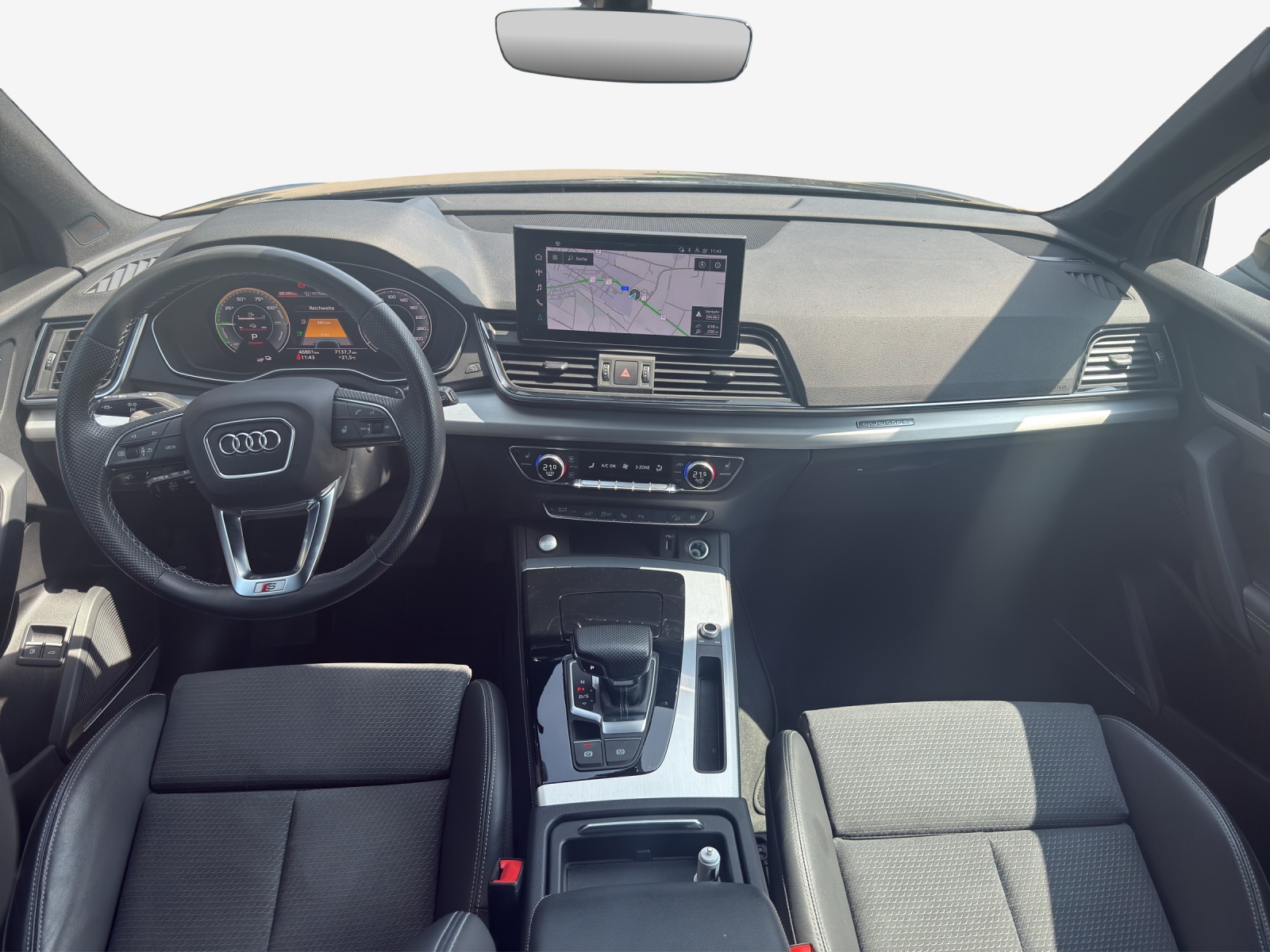 AUDI Q5 Sportback 50 TFSI e PHEV S line quattro S-tronic-image-8