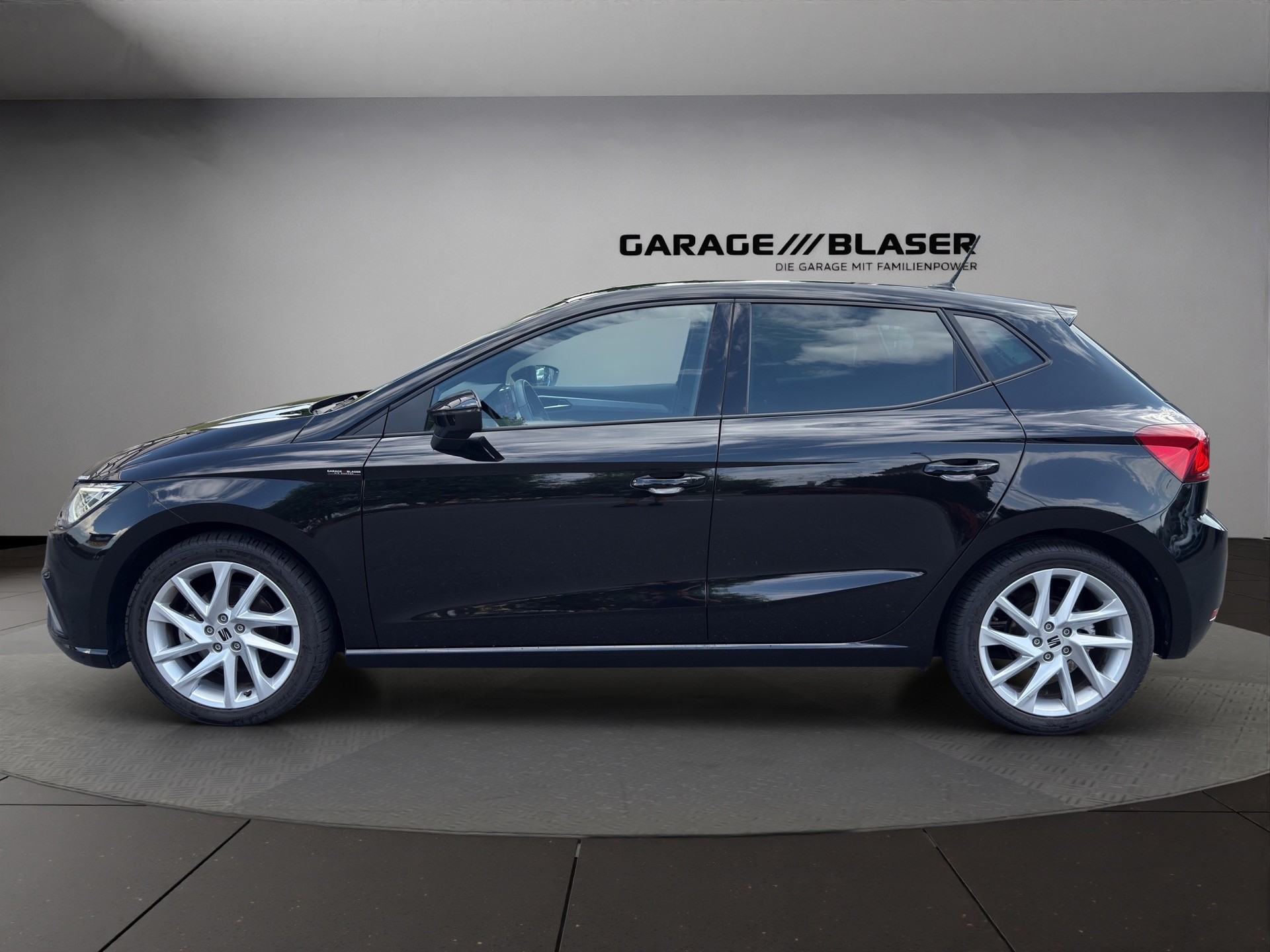 SEAT Ibiza 1.0 EcoTSI Move DSG-showroom-element-1