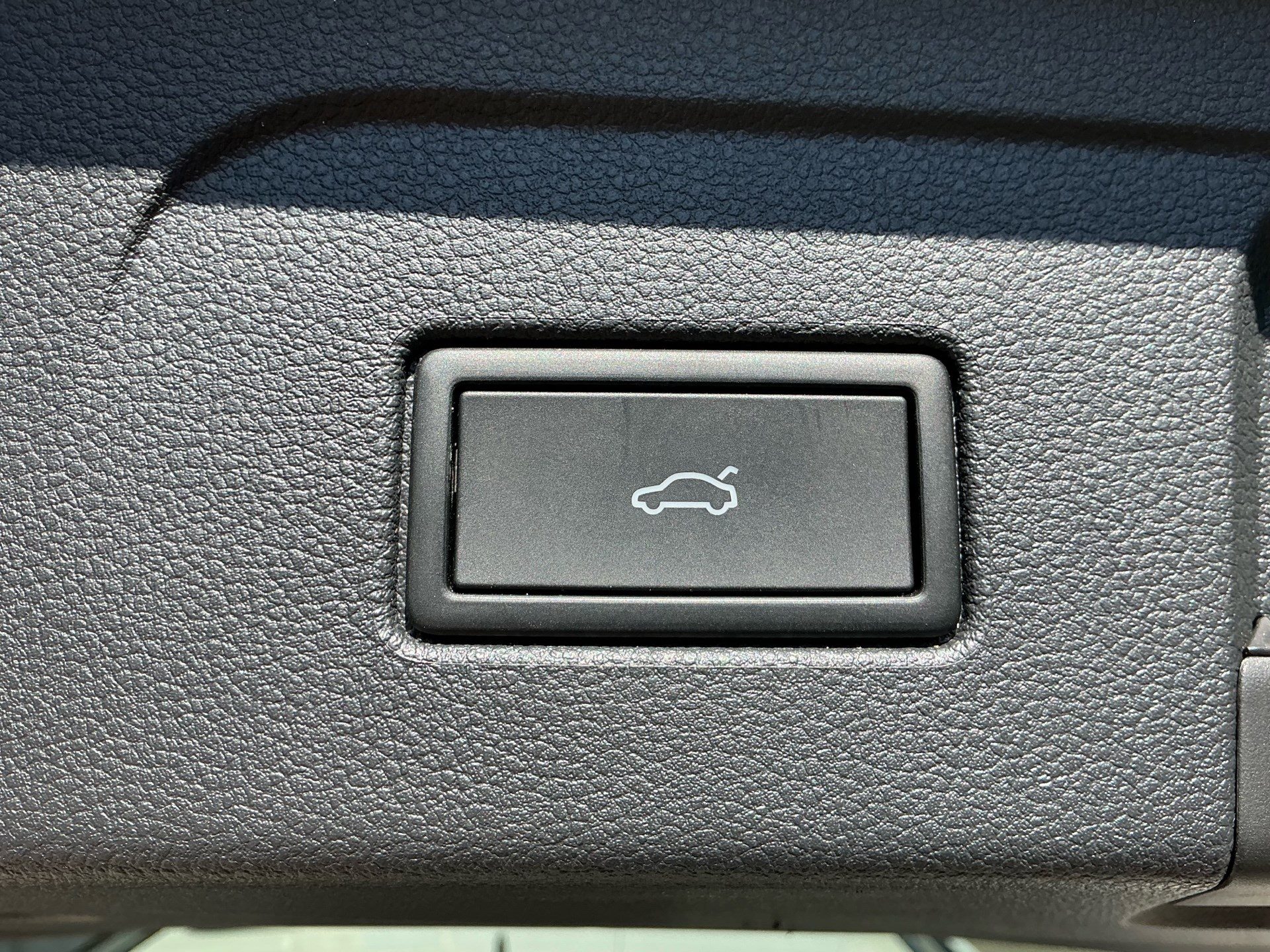 VW Touran 1.5 TSI Comfortline DSG *** PANORAMADACH & ANHÄNGERKUPPLUNG ***-image-27