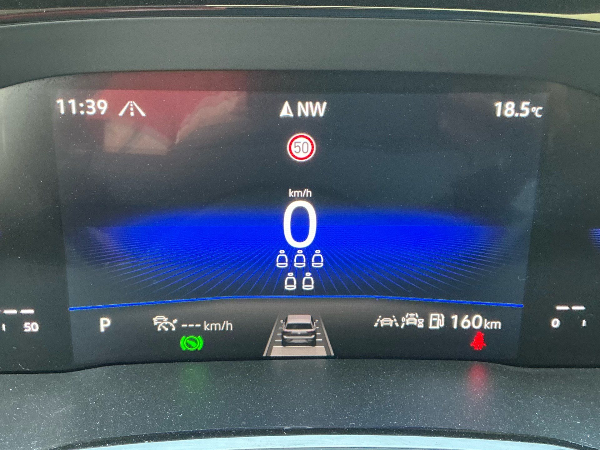 VW Touran 1.5 TSI Comfortline DSG *** PANORAMADACH & ANHÄNGERKUPPLUNG ***-image-12