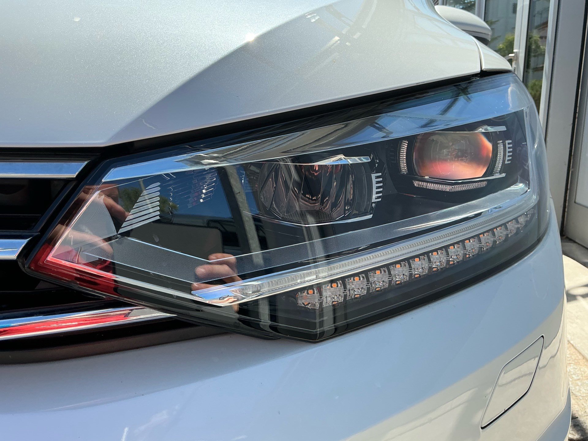 VW Touran 1.5 TSI Comfortline DSG *** PANORAMADACH & ANHÄNGERKUPPLUNG ***-image-6